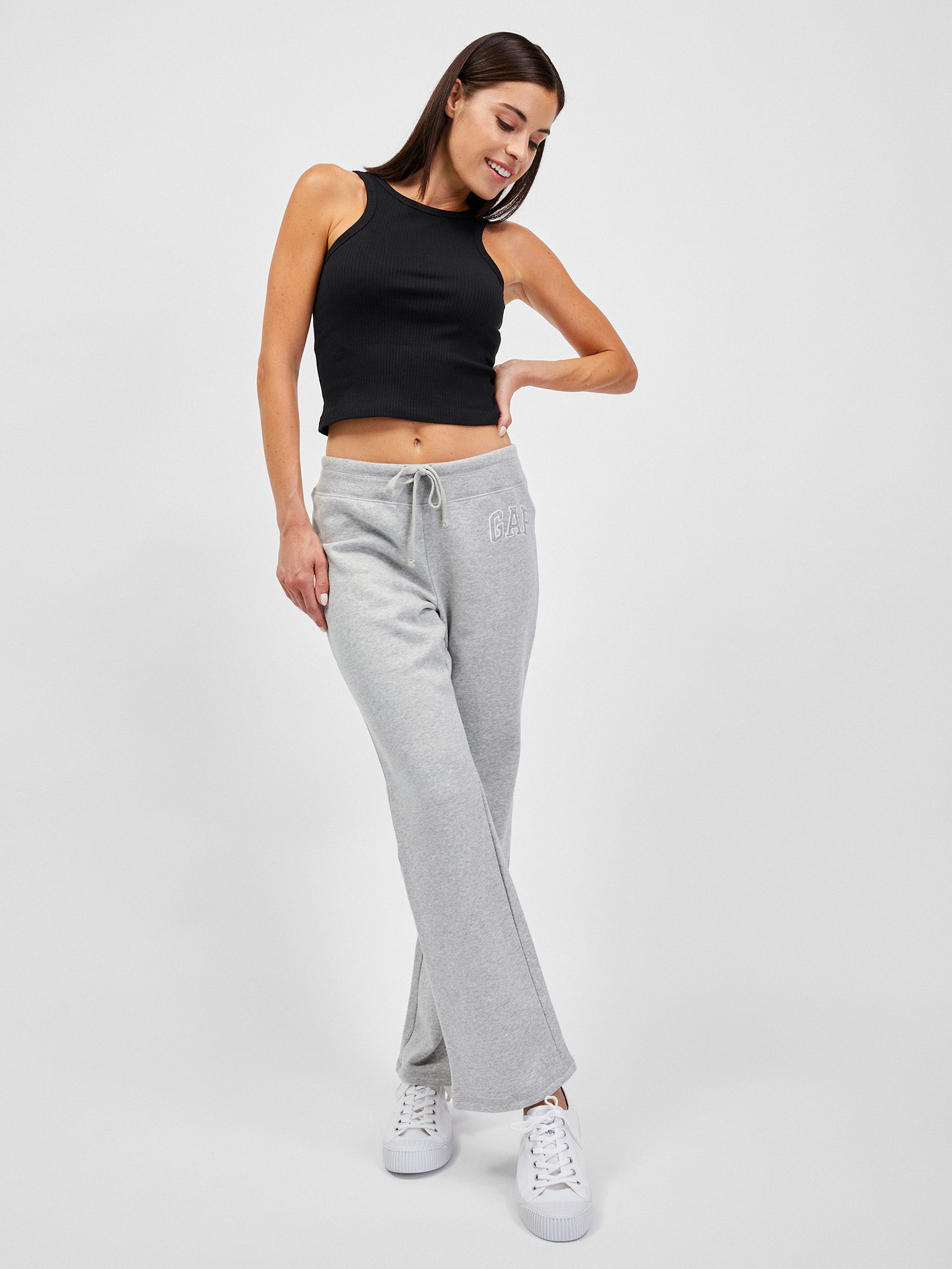 Sweatpants with GAP logo - Women
