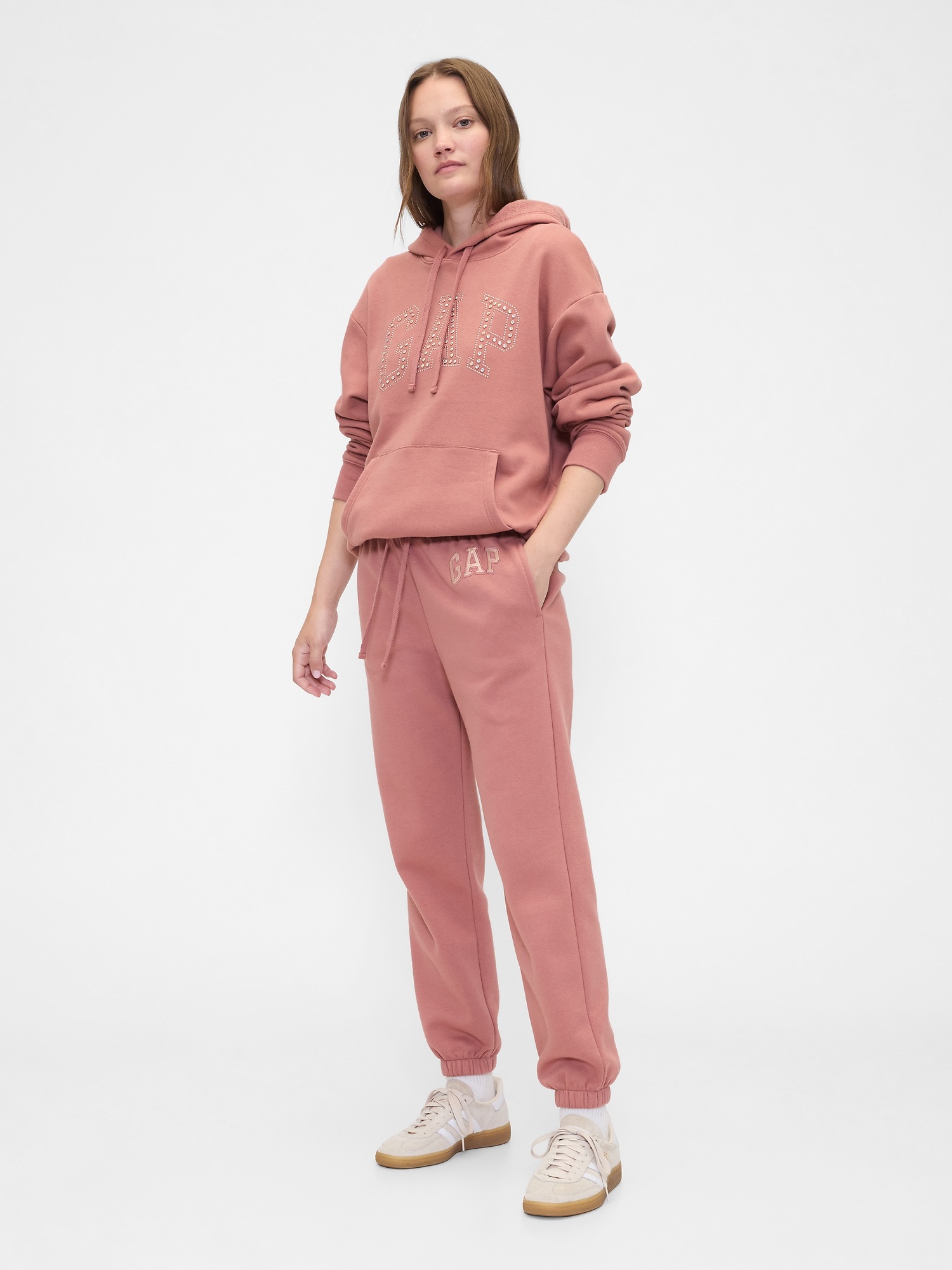 GAP Sweatpants with logo - Women's