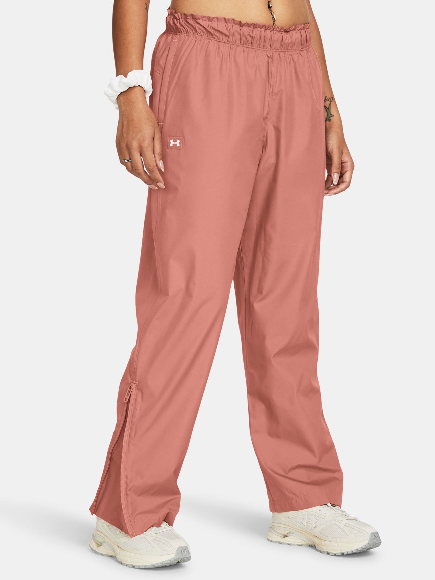 Under Armour Track Pants UA Rush OS Woven Pant-PNK - Women