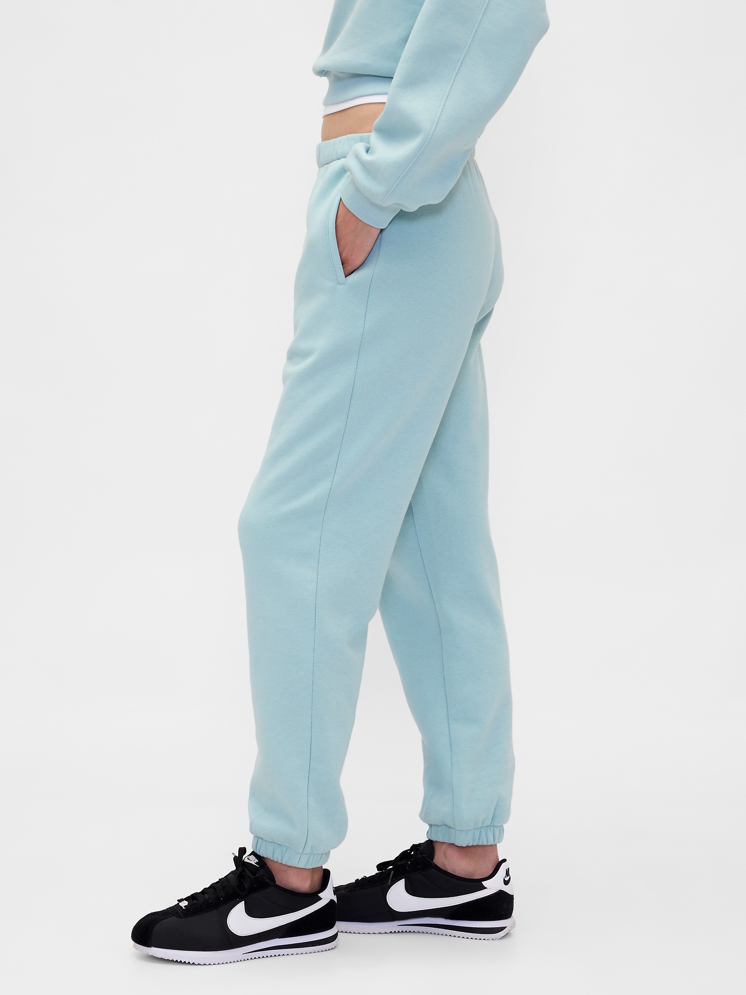 Pantaloni de trening GAP cu talie înaltă