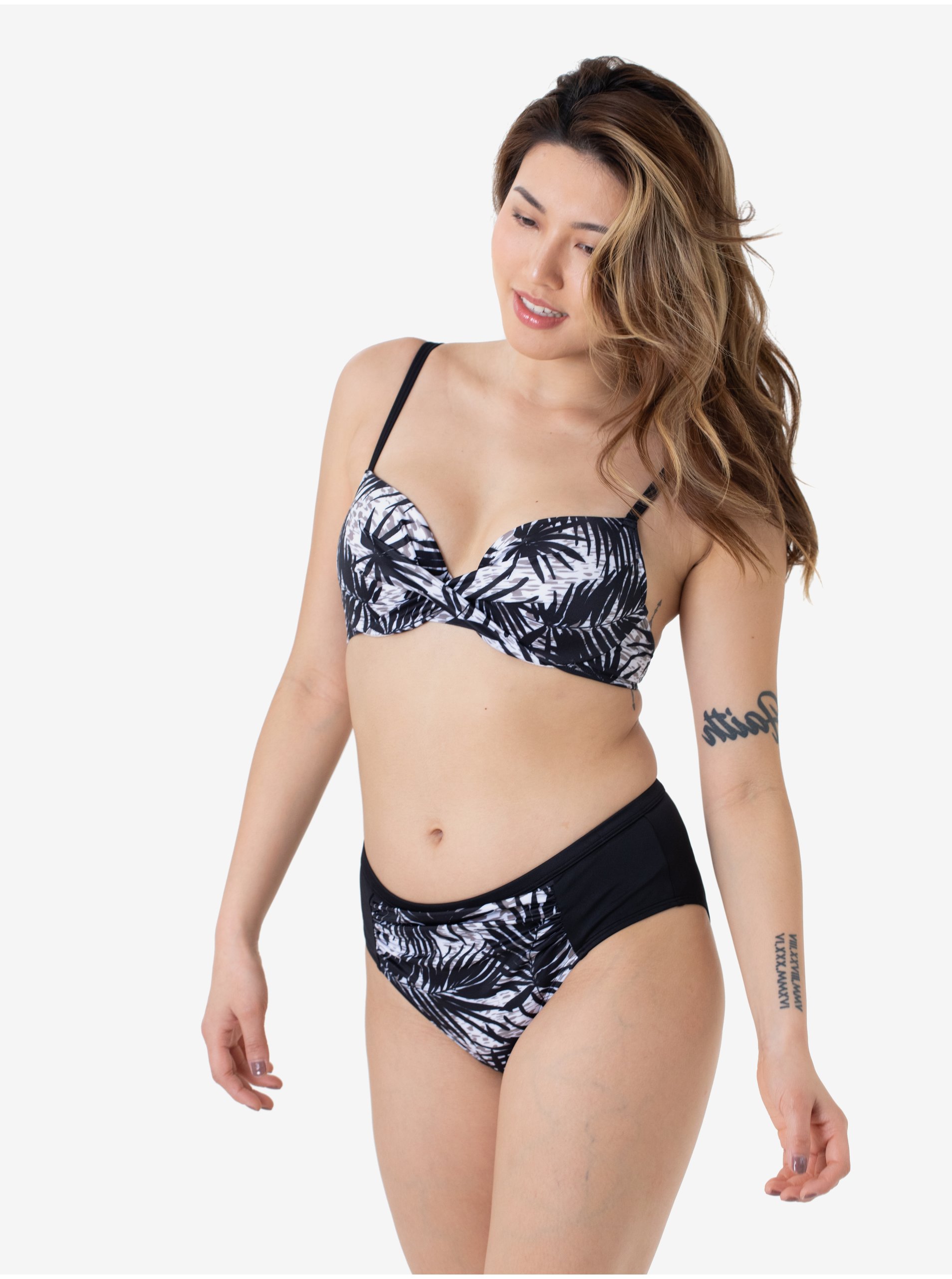 Marimi curvy pentru femei DORINA - negru, alb