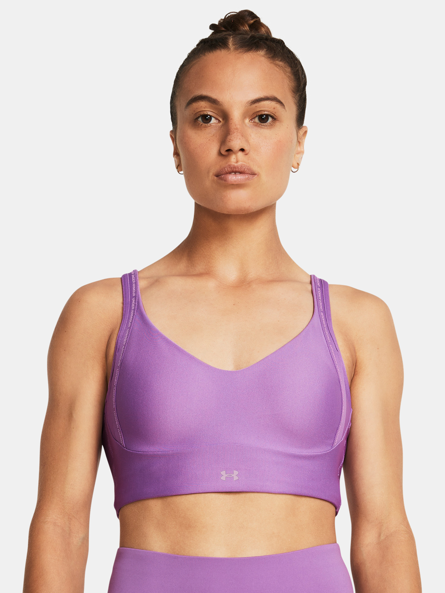 Tmavo ružová dámska športová podprsenka Under Armour UA Infinity Low 2.0 Strap Bra