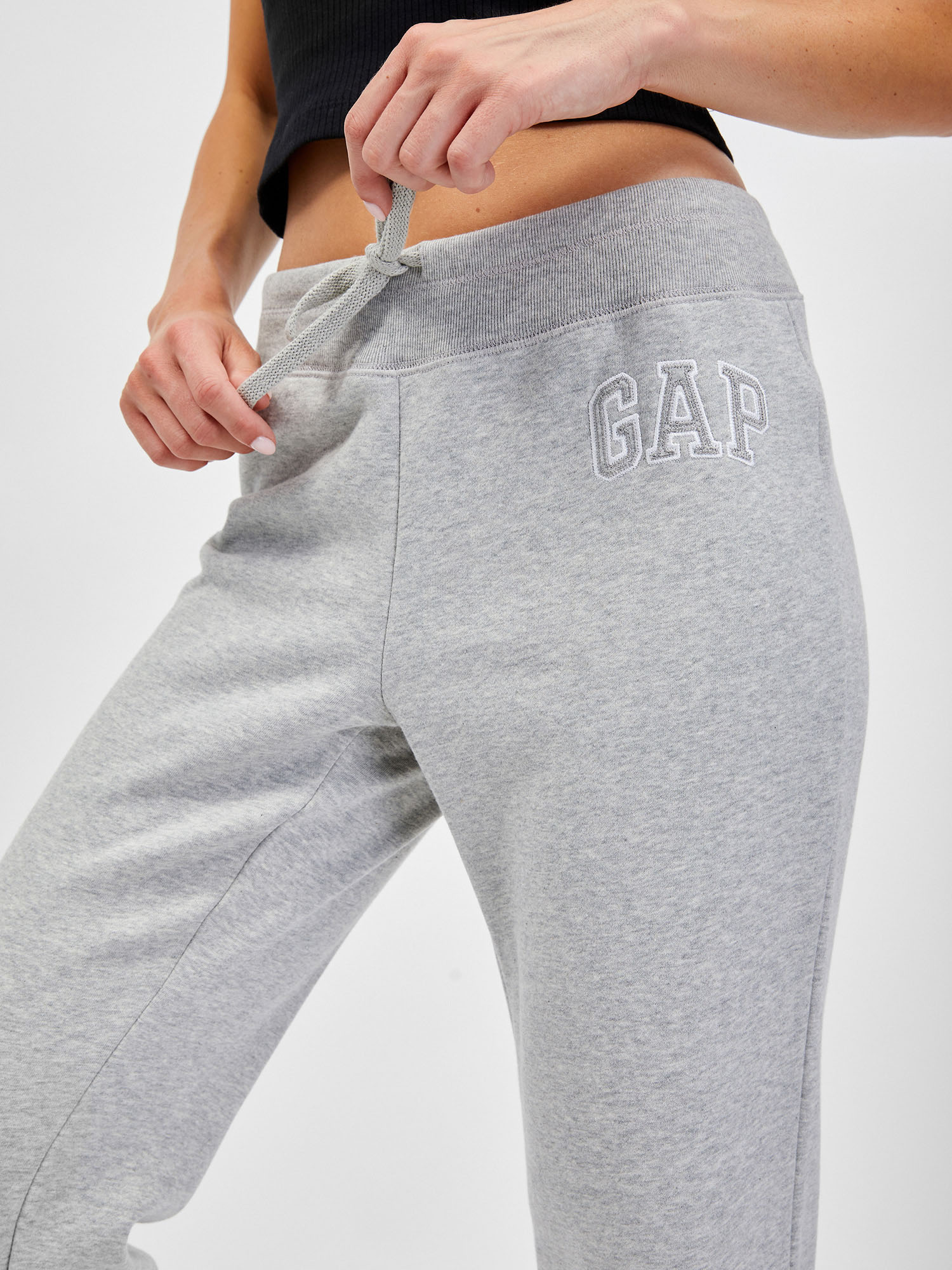 Sweatpants with GAP logo - Women