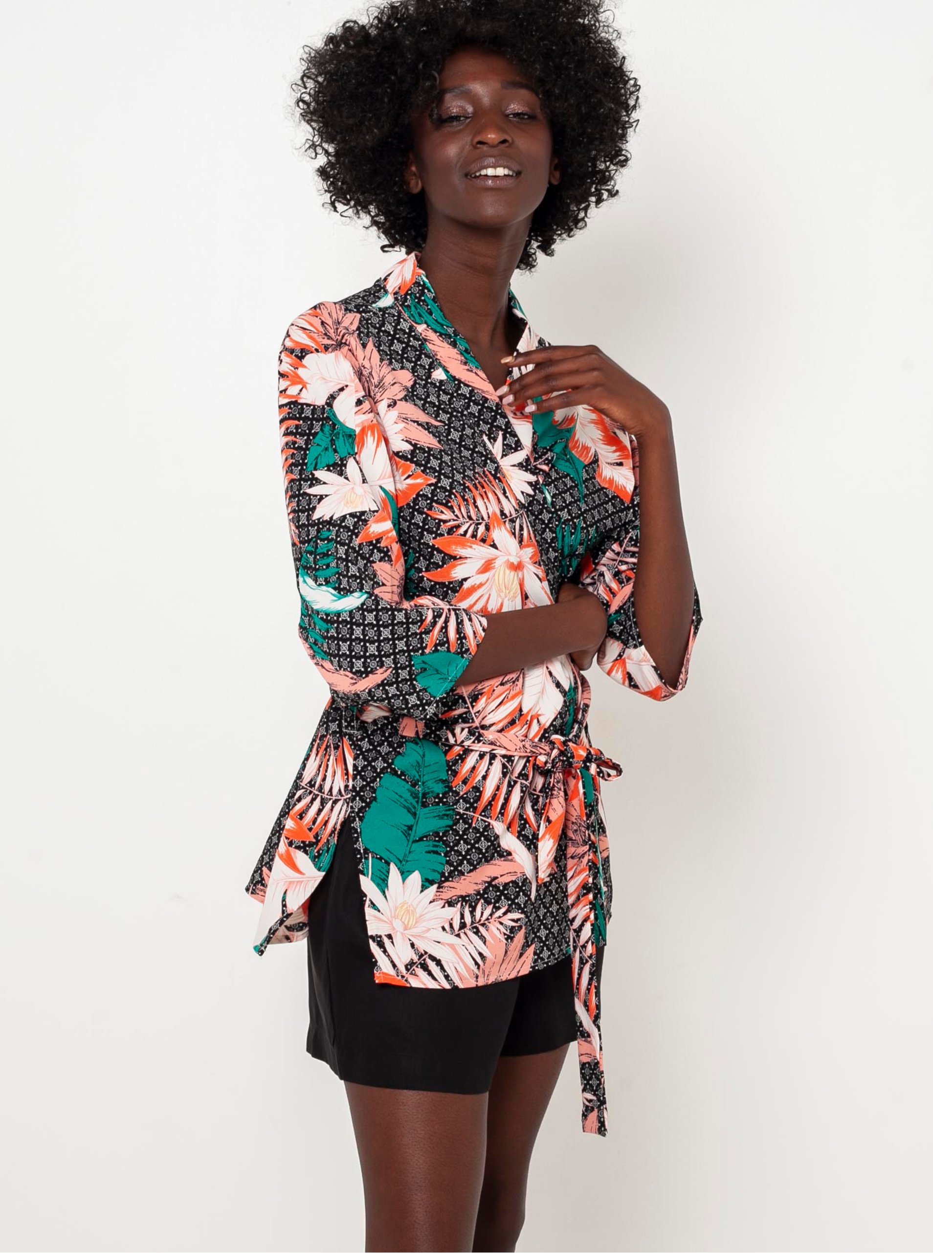 Black Flowered Kimono with CAMAIEU Binding - Women