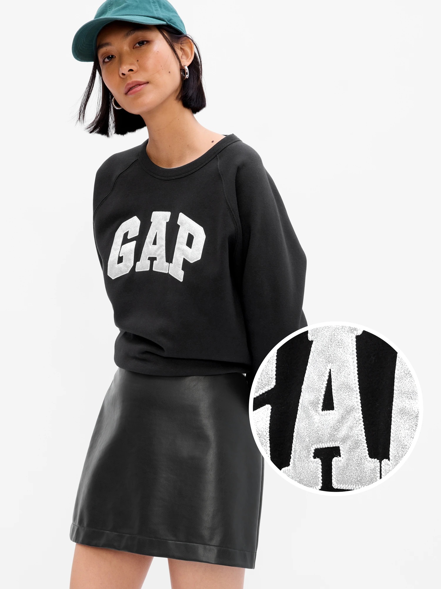 GAP Sweatshirt with metallic logo - Women