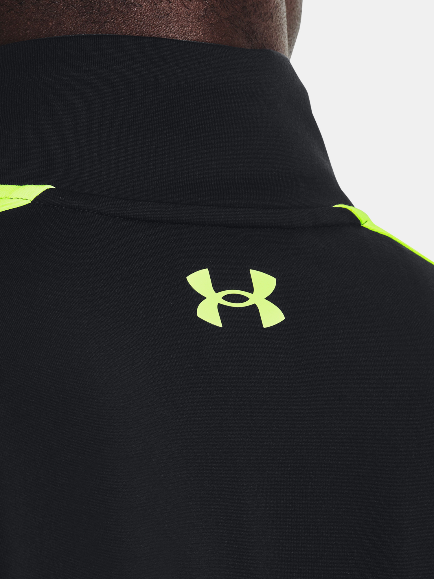 Jachete si tricouri pentru barbati Under Armour - albastru
