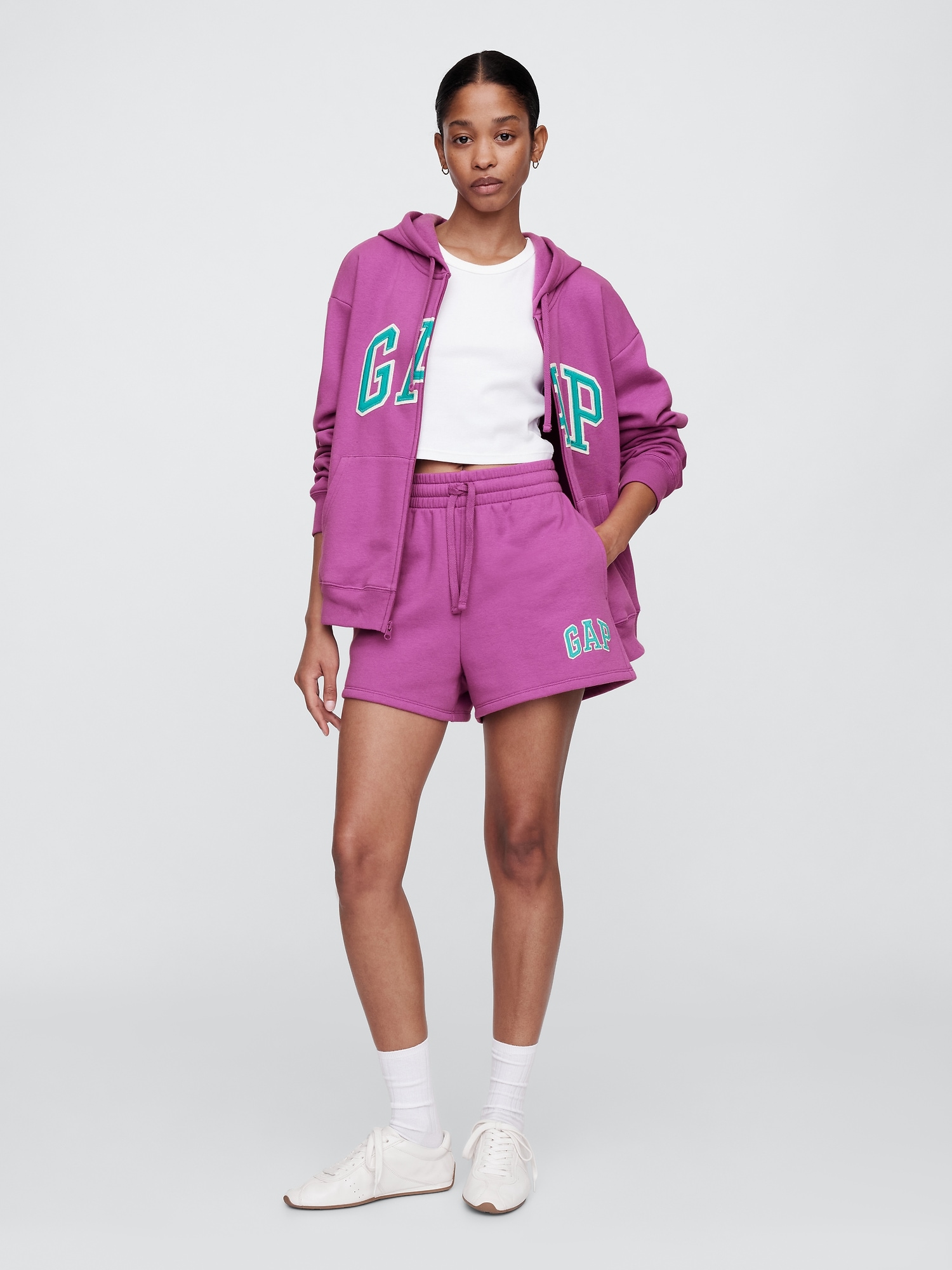 GAP Shorts with logo - Women&#039;s