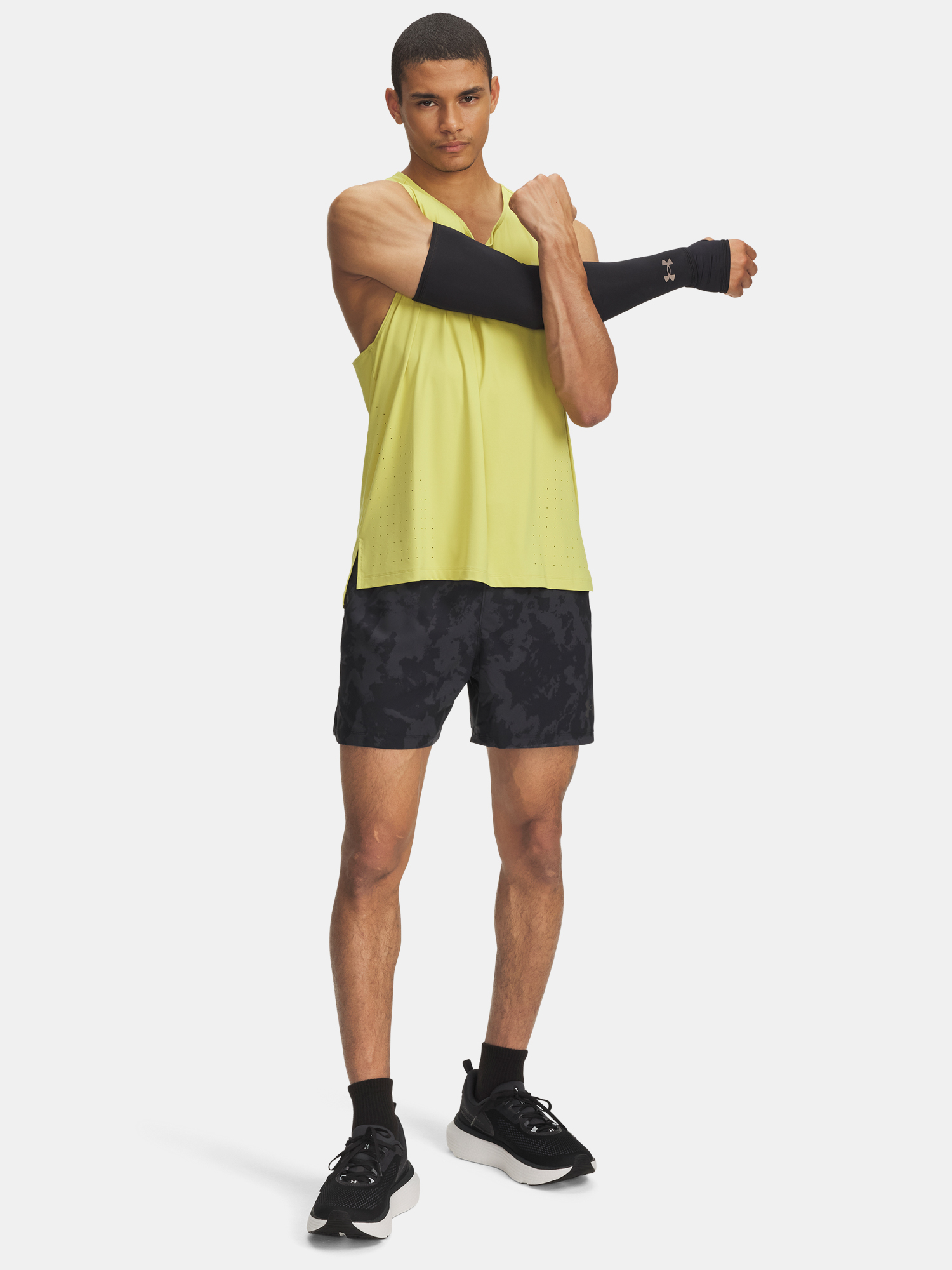 Men&#039;s shorts Under Armour Launch Pro 7in Prtd Short-GRY - Men&#039;s