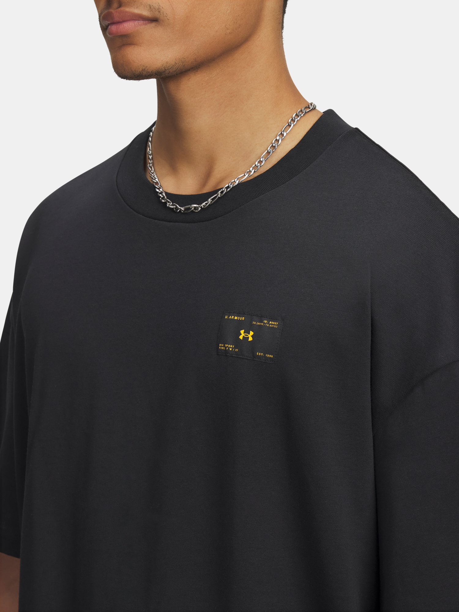 Men's T-shirt Under Armour UA HWT WOVEN LABEL SS-BLK - Men's