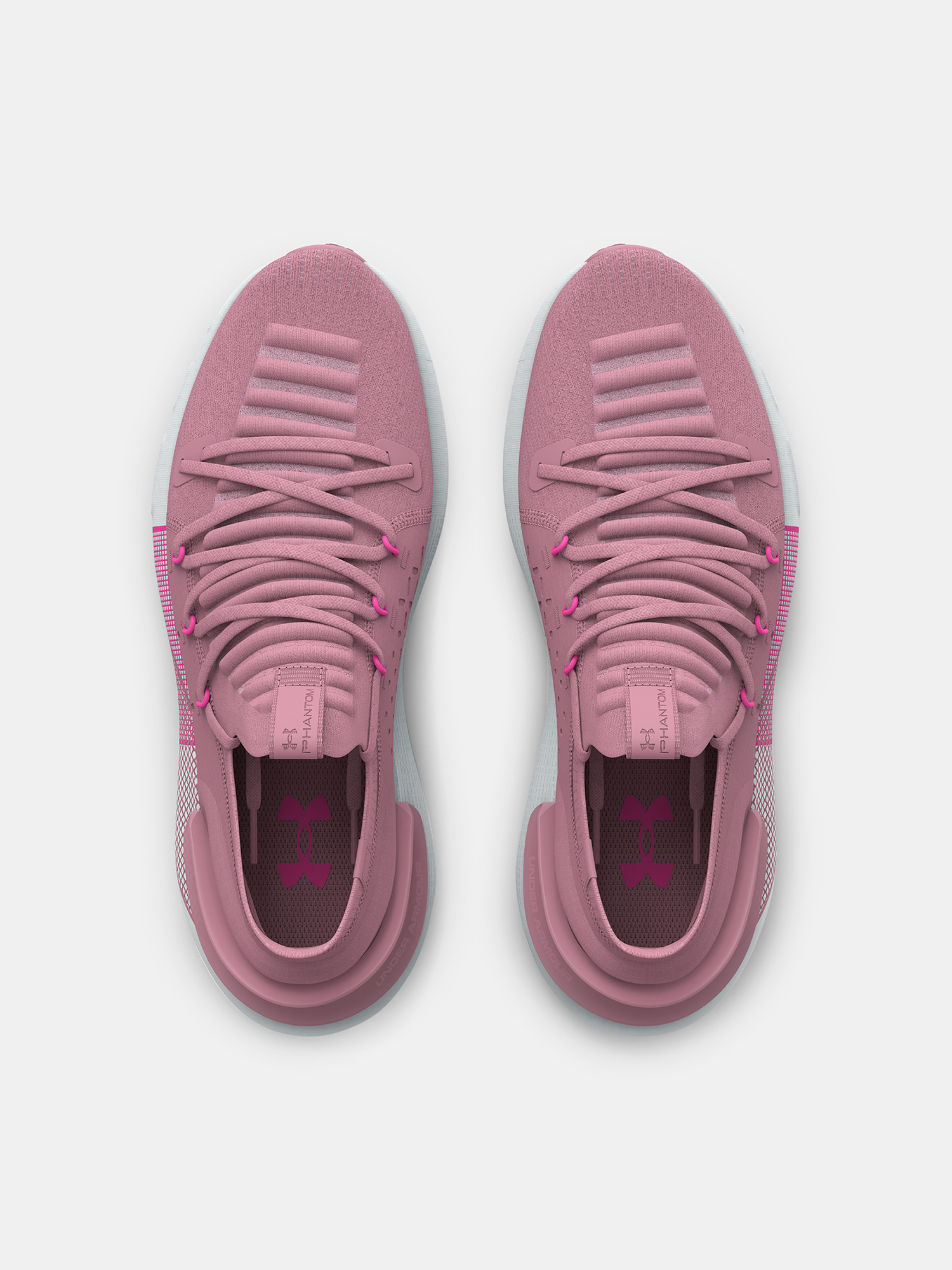 Tenisi dama, Under Armour