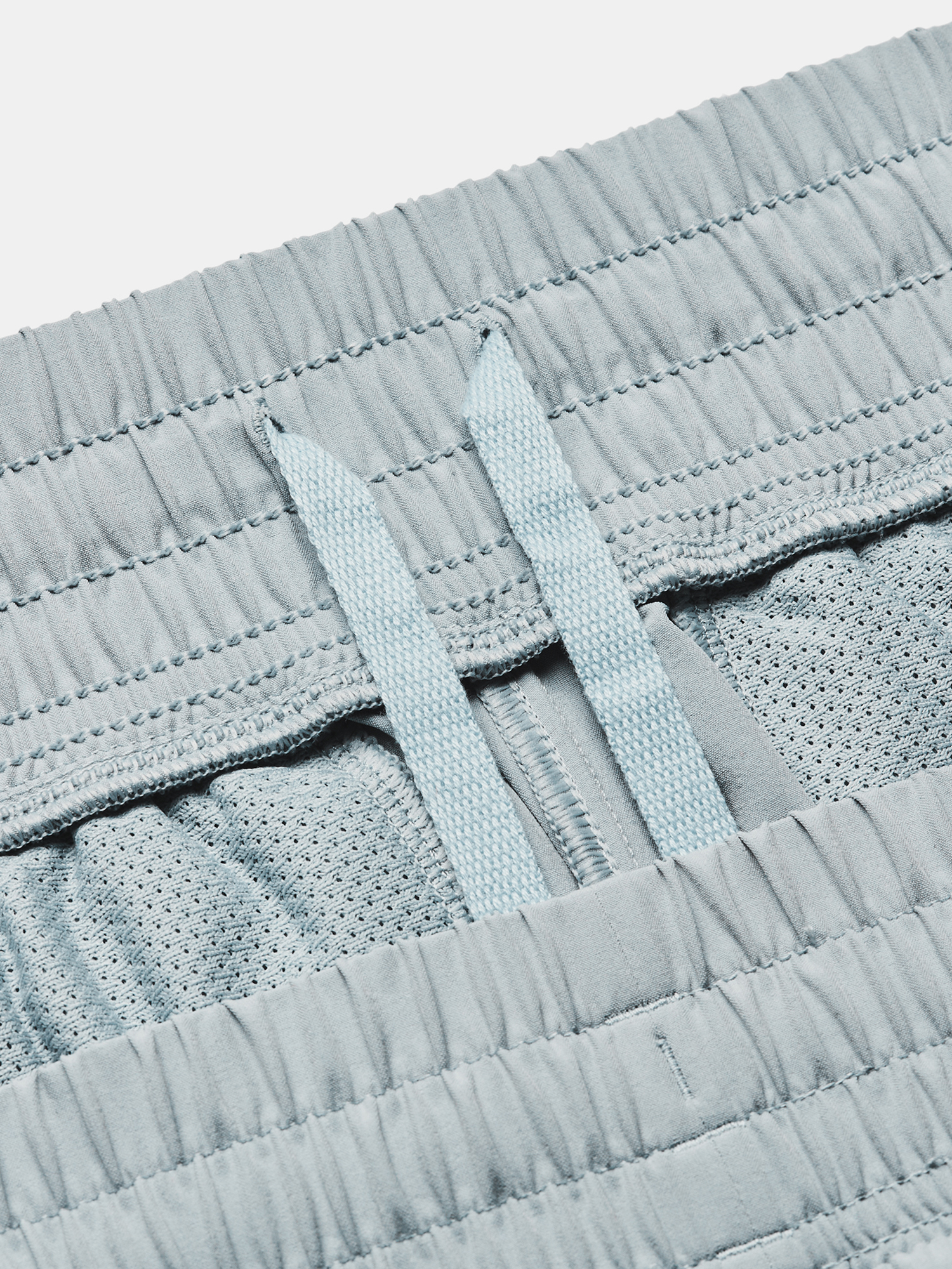 Pantaloni si pantaloni scurti pentru femei Under Armour - albastru