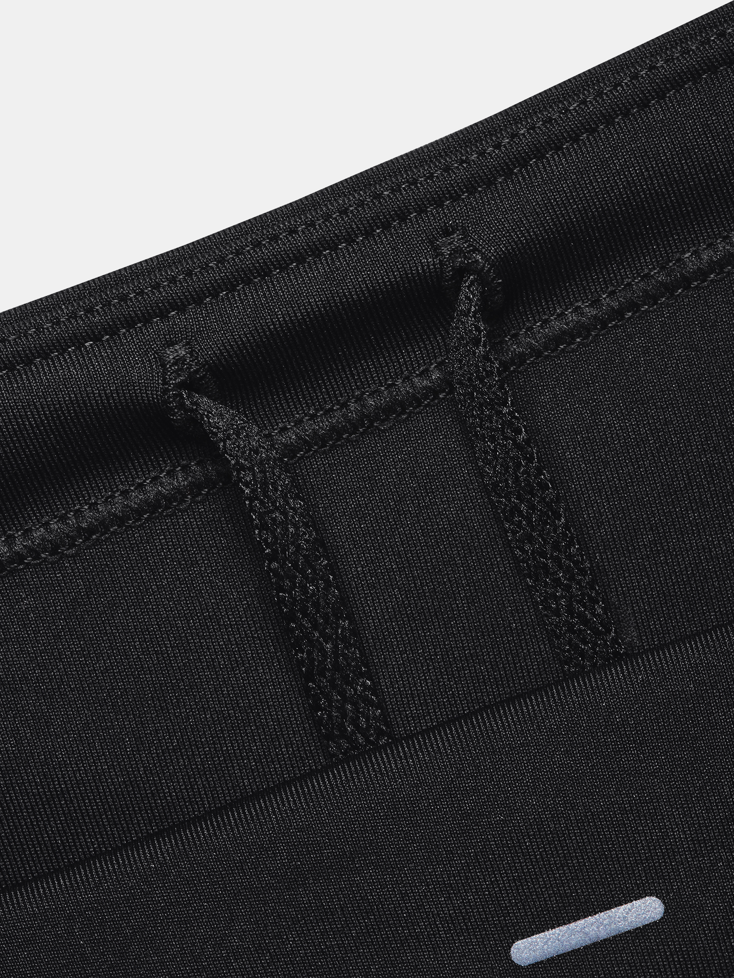 Colanti dama, Under Armour