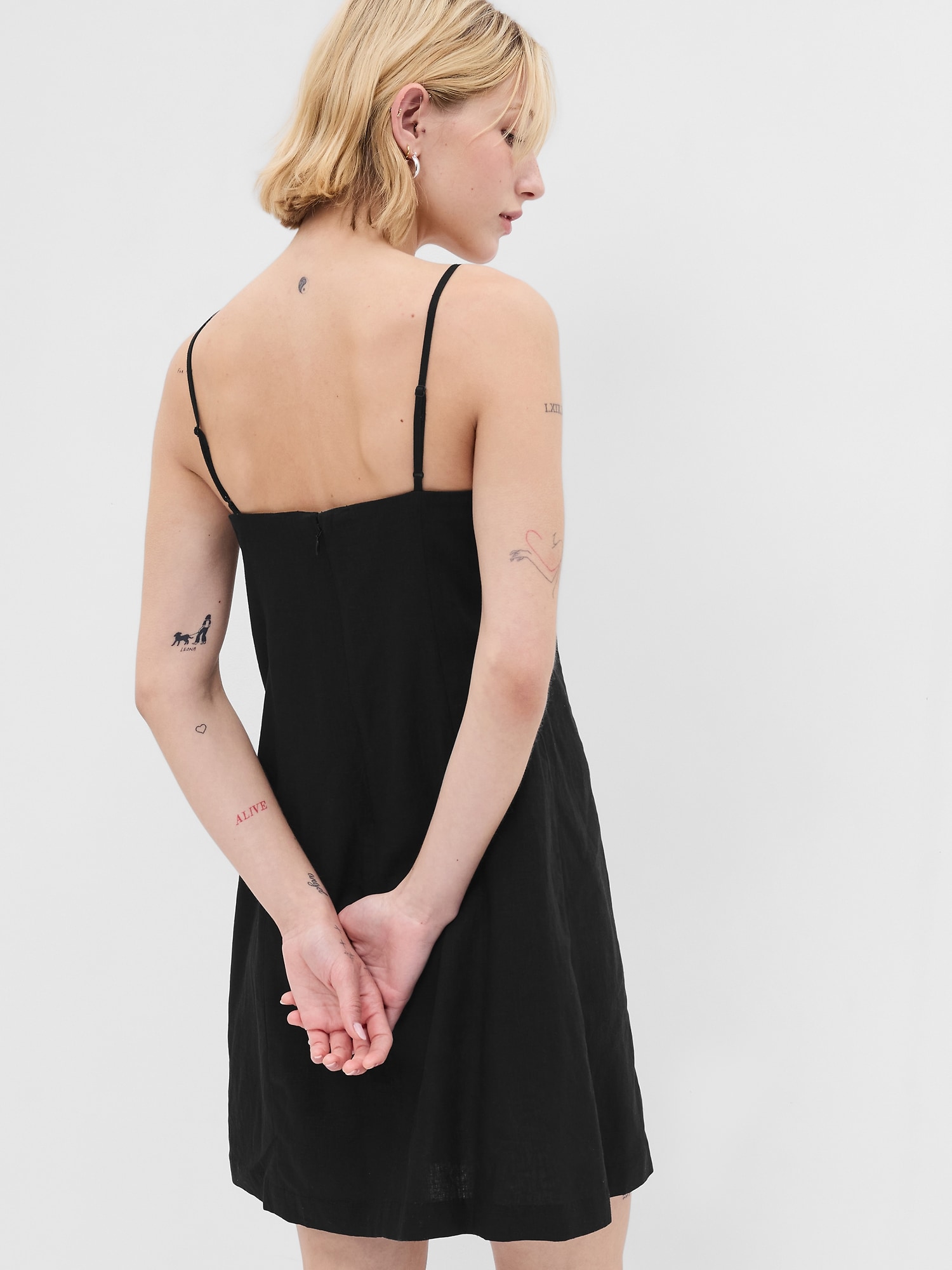 Rochii casual pentru femei GAP - negru