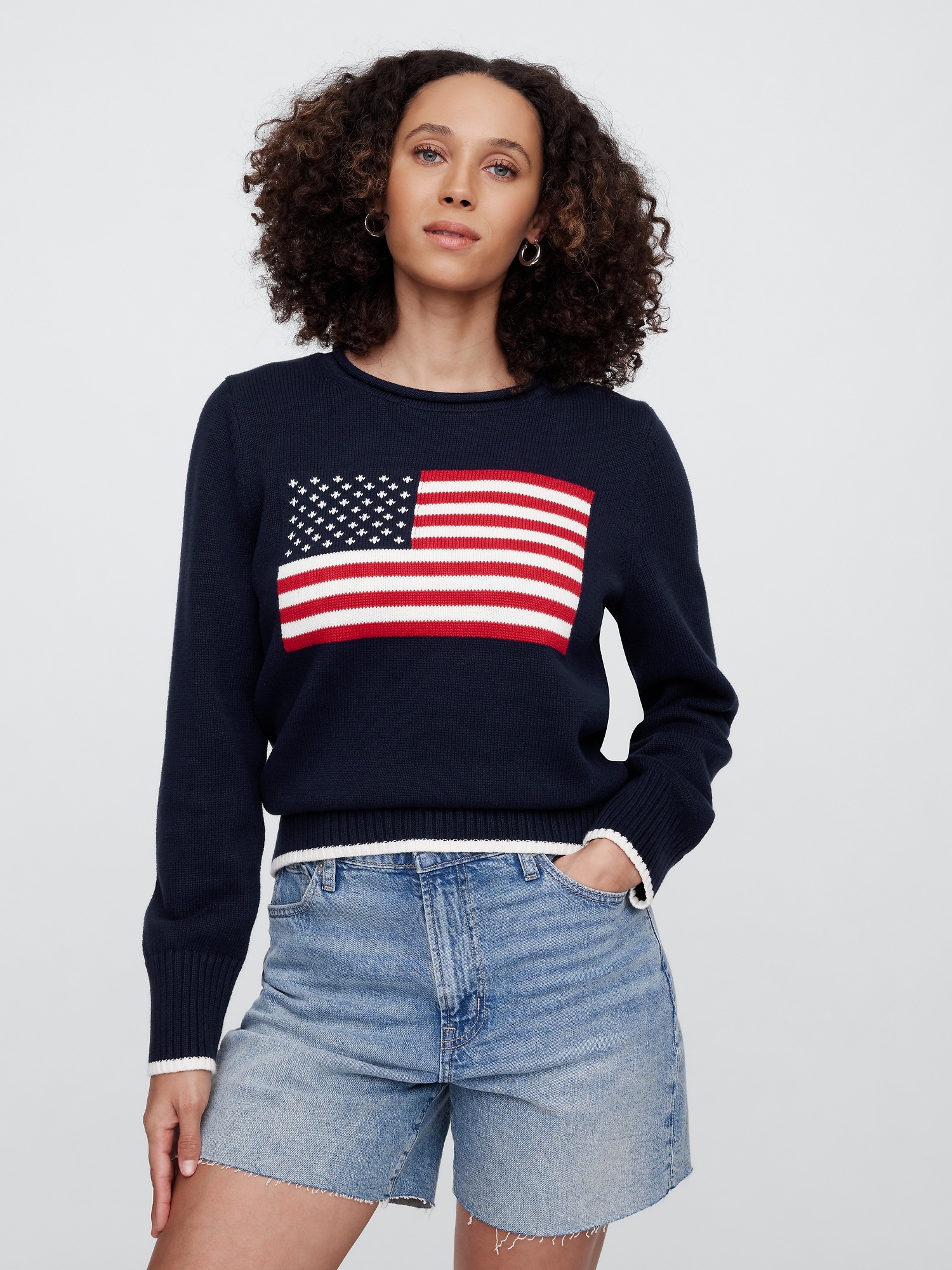 Gap Americana Sweater - Women&#039;s