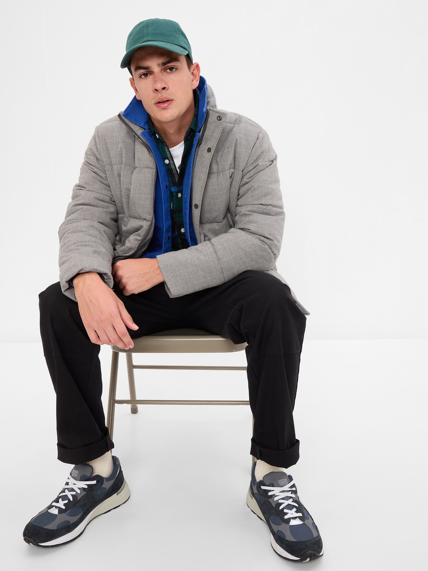 Jachete de iarna pentru barbati GAP - gri