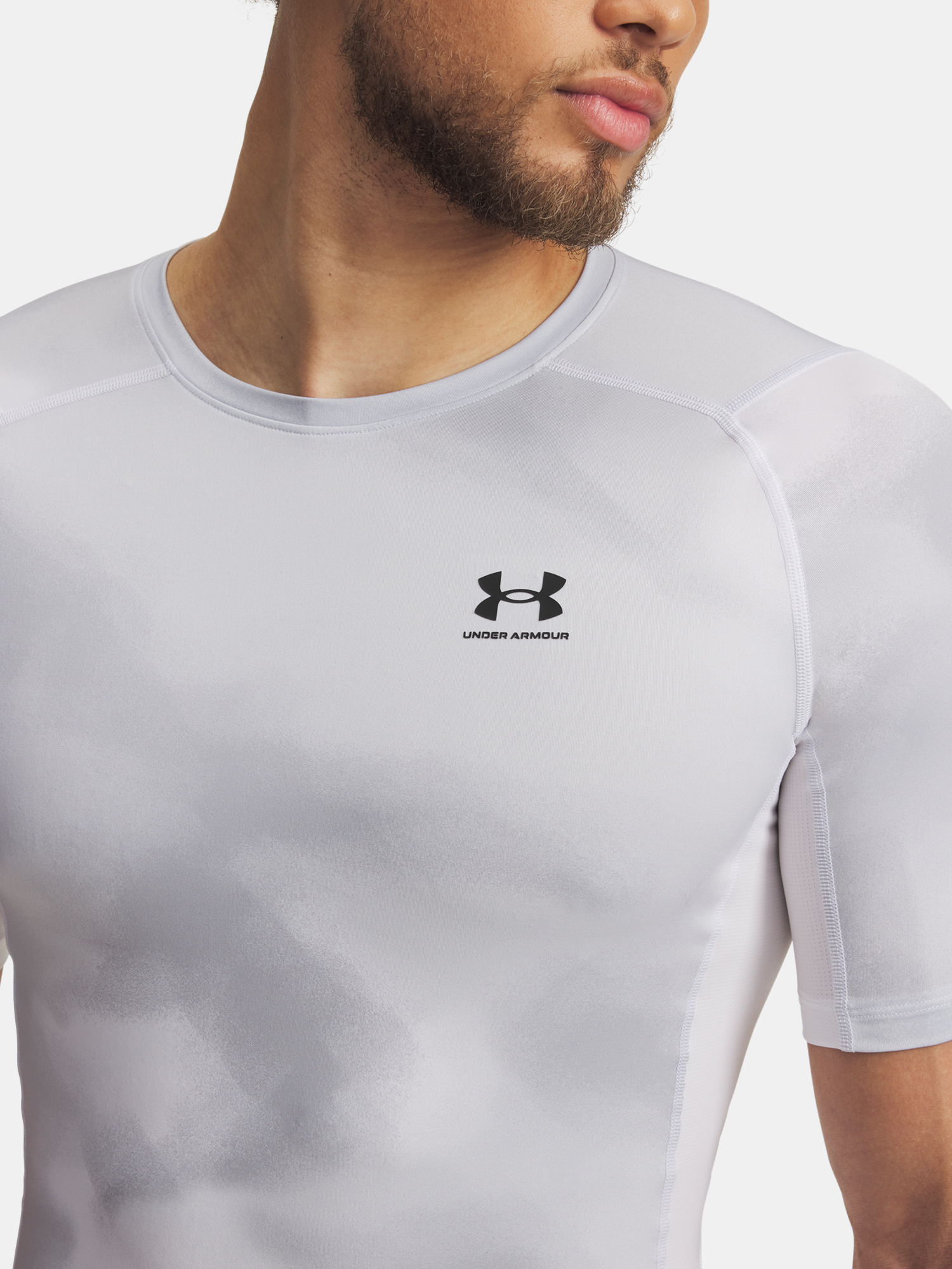 Under Armour UA HG Armour Printed SS-WHT Men's T-Shirt - Men's