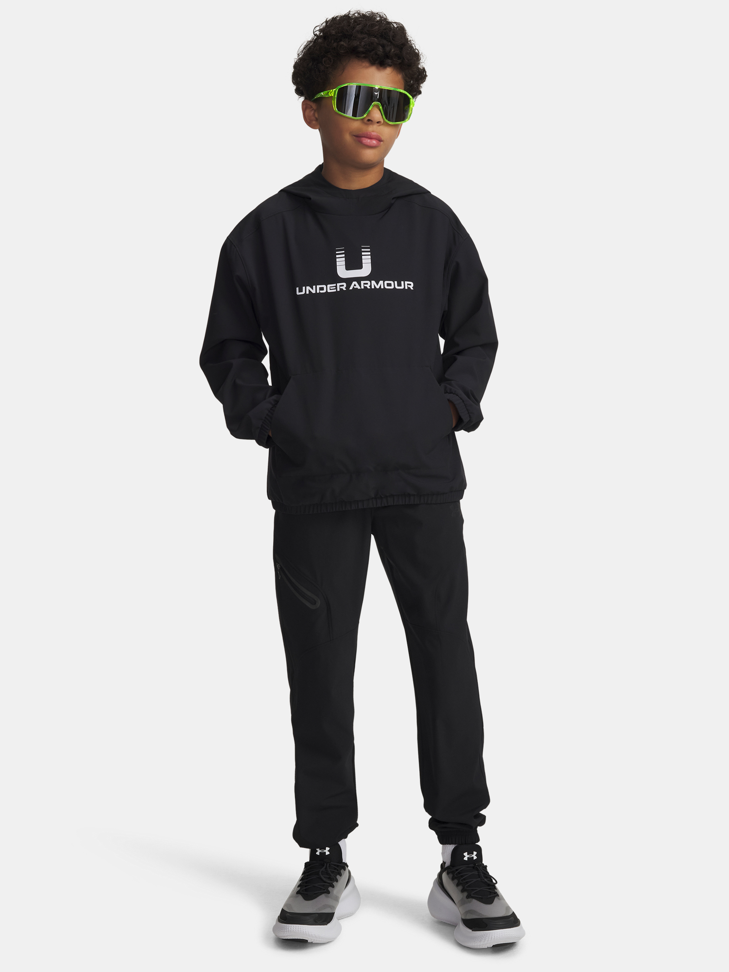 Boys&#039; Sweatpants Under Armour UA B Unstoppable Wvn Jgr-BLK - Boys