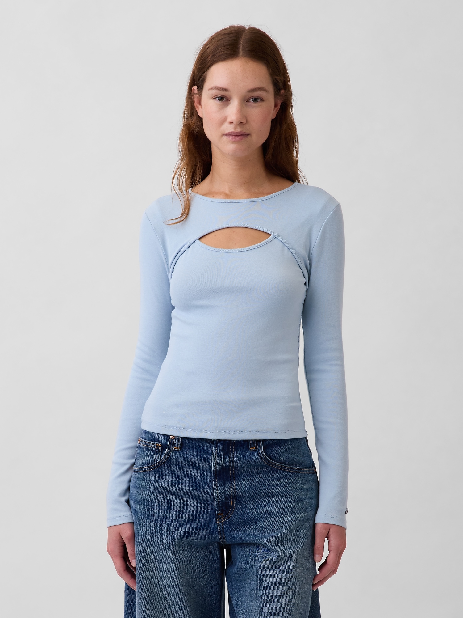 GAP Long Sleeve T-Shirt - Women's