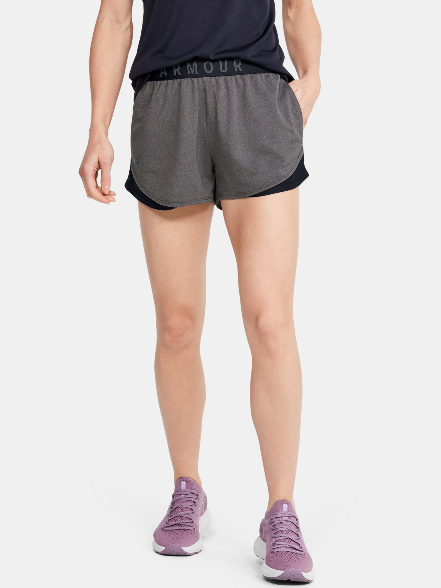 Šedé športové kraťasy Under Armour Play Up Shorts 3.0