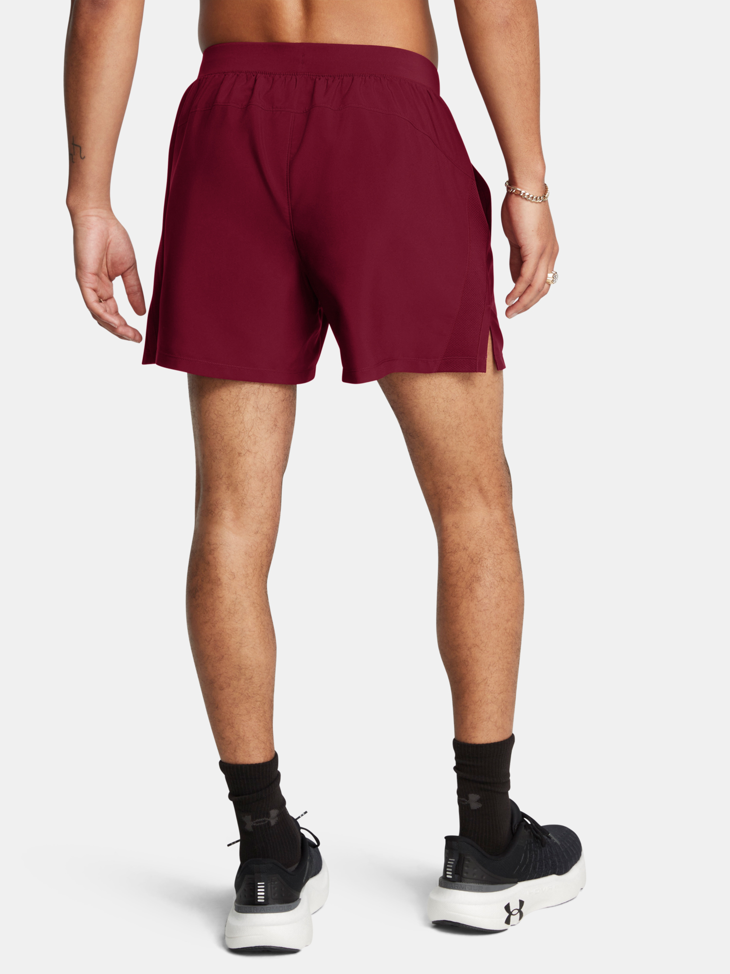 Men&#039;s shorts Under Armour UA LAUNCH 5&#039;&#039; SHORTS-RED - Men