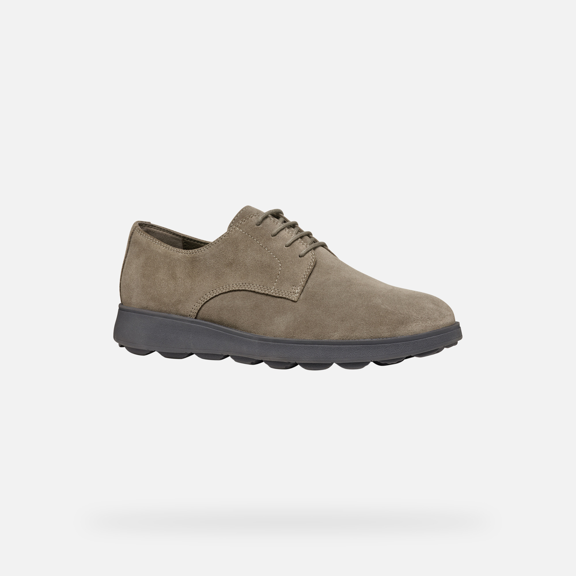 Light grey men&#039;s formal shoes Geox Spherica EC10 - Men&#039;s