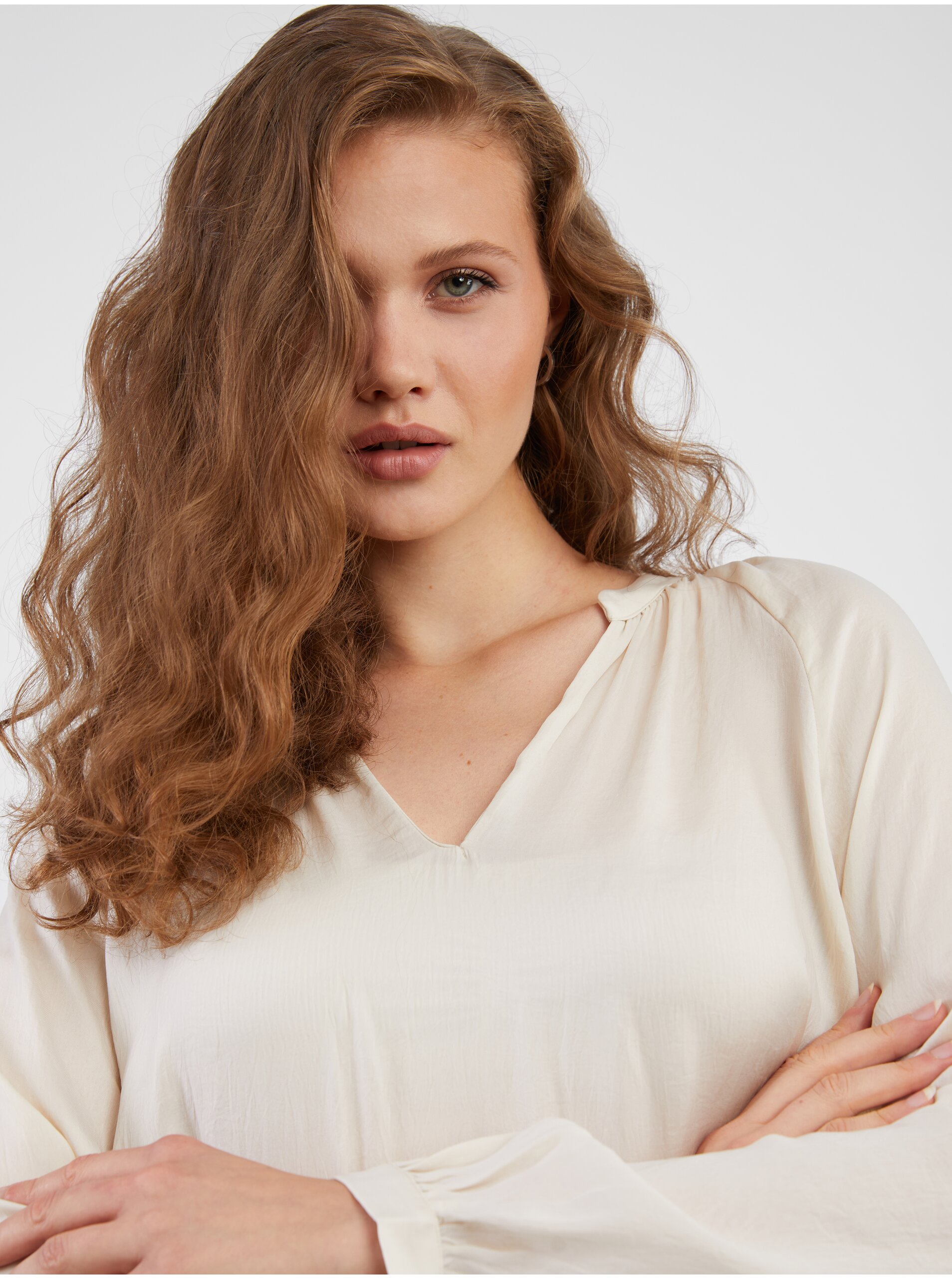 Topuri pentru femei AWARE by VERO MODA - crem