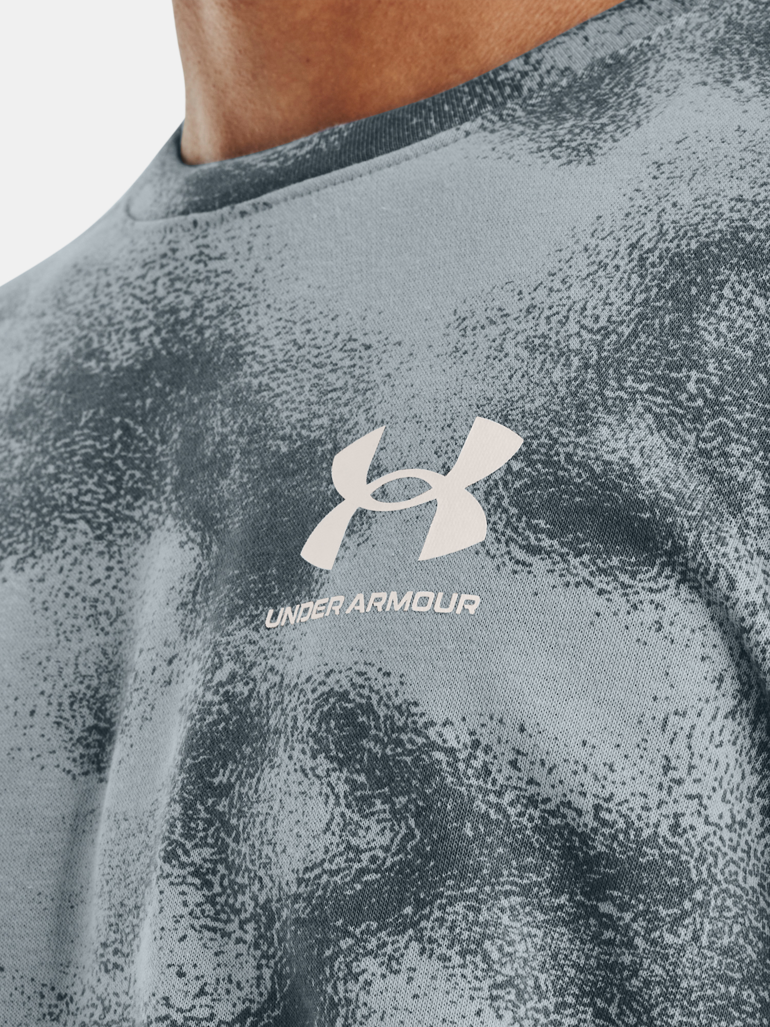 Jachete si tricouri pentru barbati Under Armour - albastru