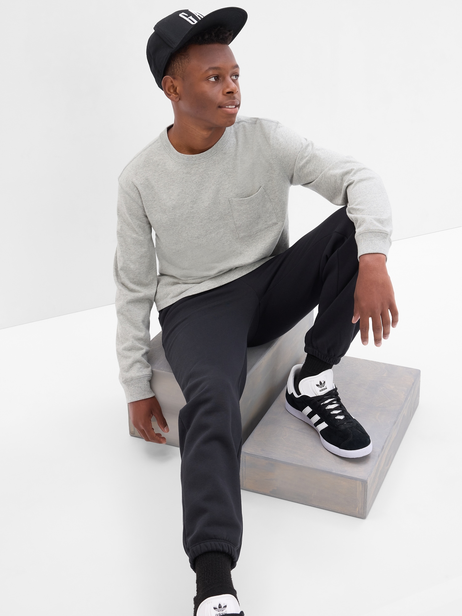 GAP Teen fleece sweatpants - Boys