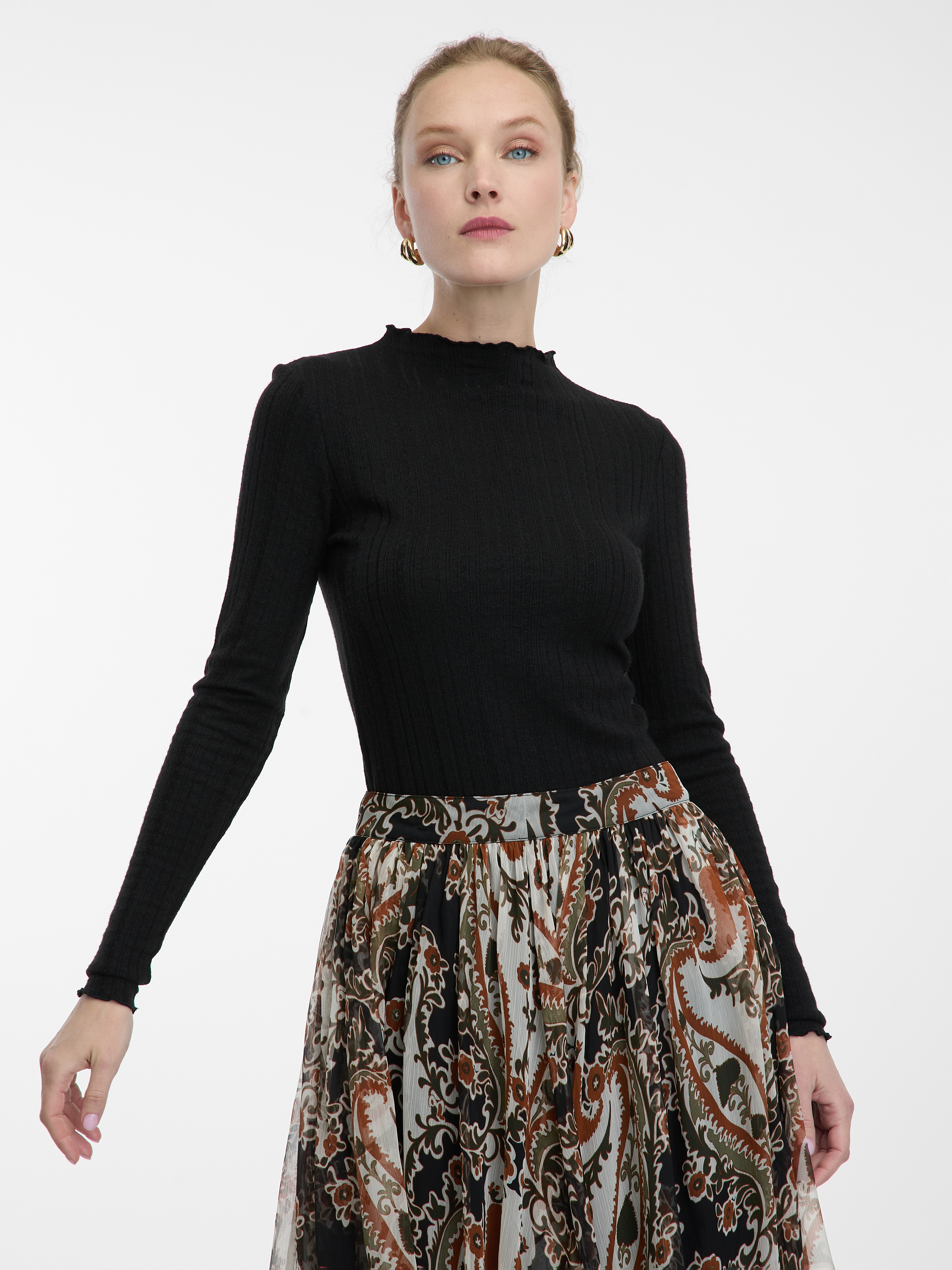 Čierne dámske tričko s rolákom