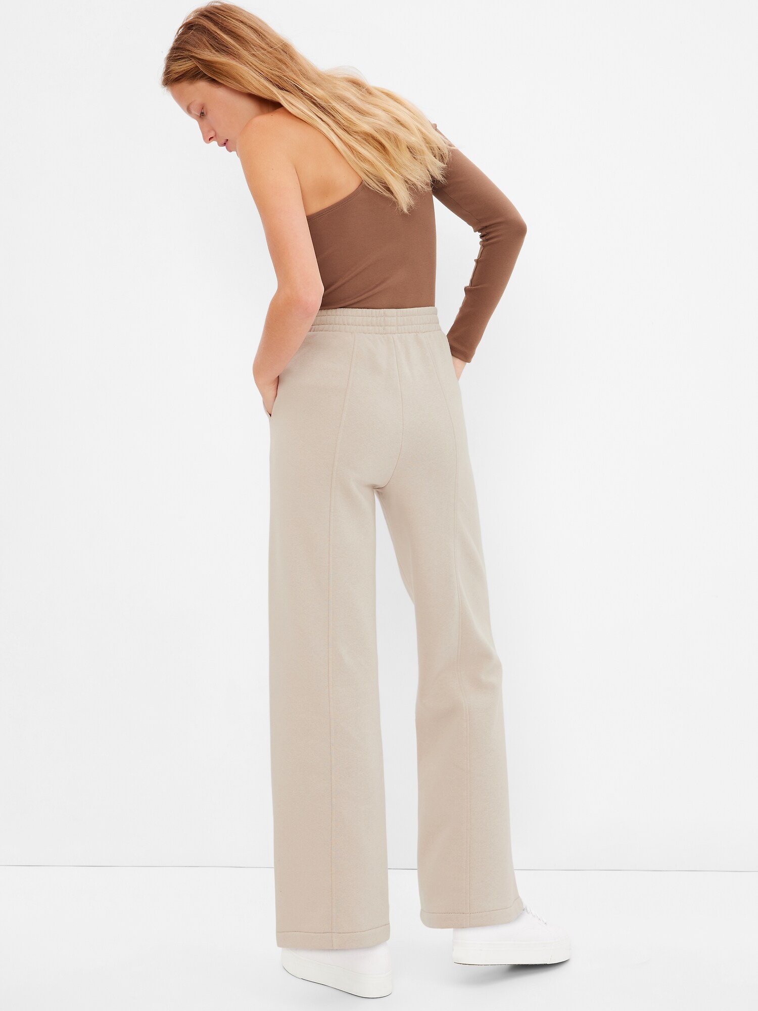 GAP Loose sweatpants with logo - Women&#039;s