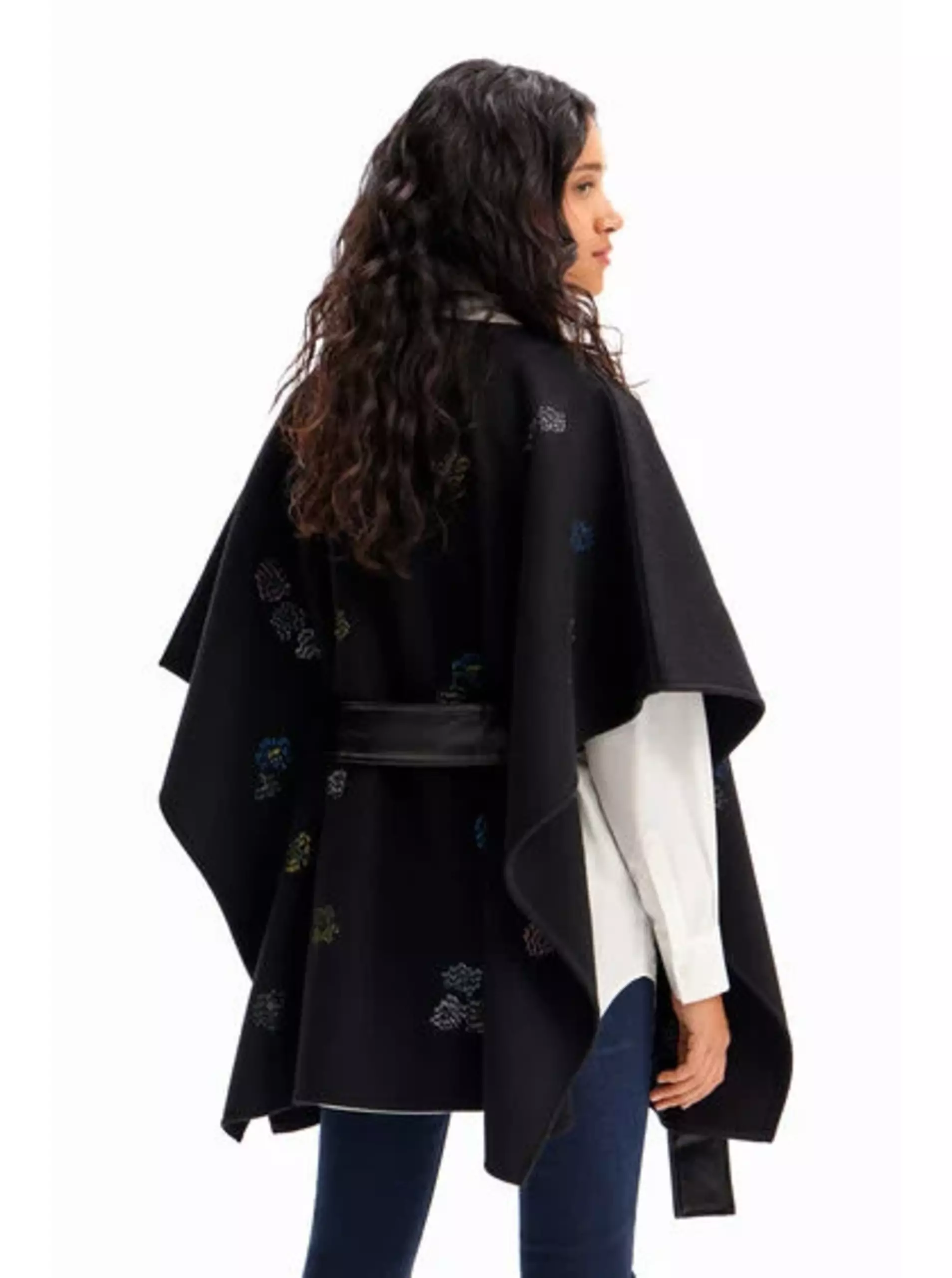 Jachete subtire pentru femei Desigual - negru