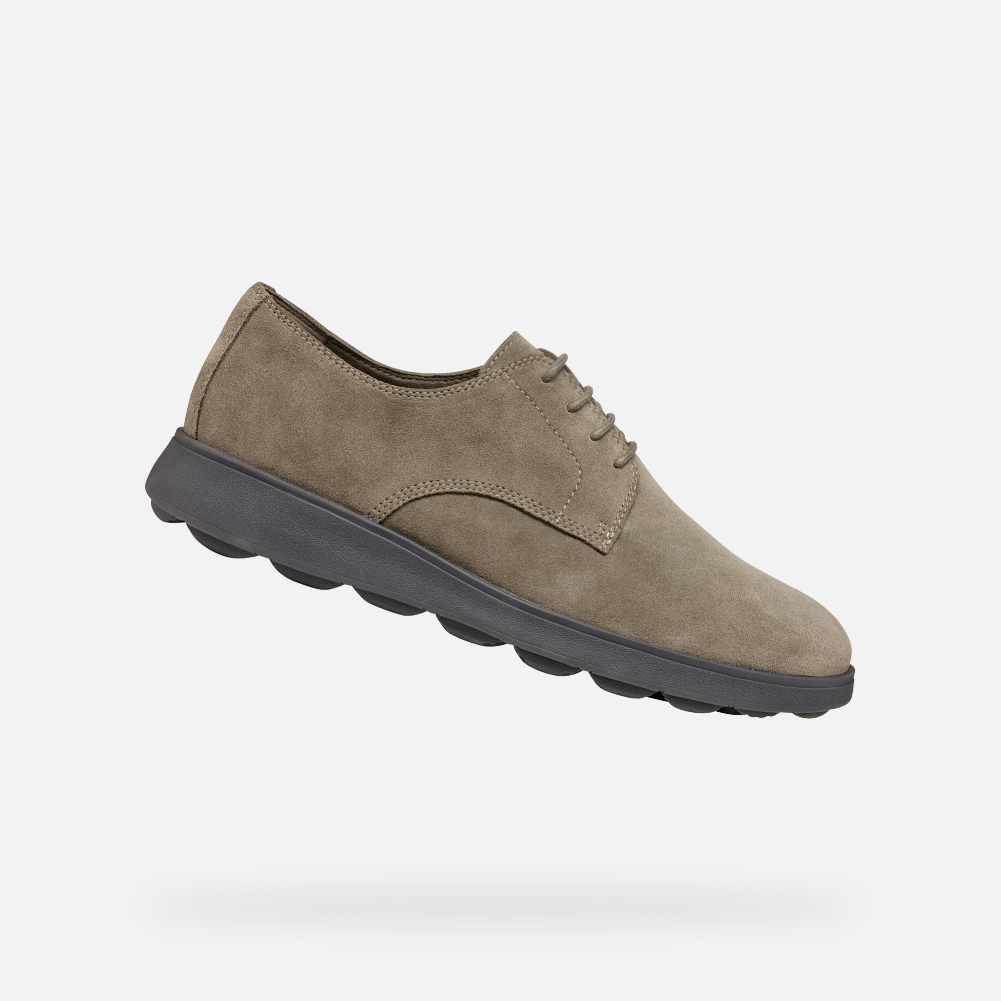 Light grey men&#039;s formal shoes Geox Spherica EC10 - Men&#039;s