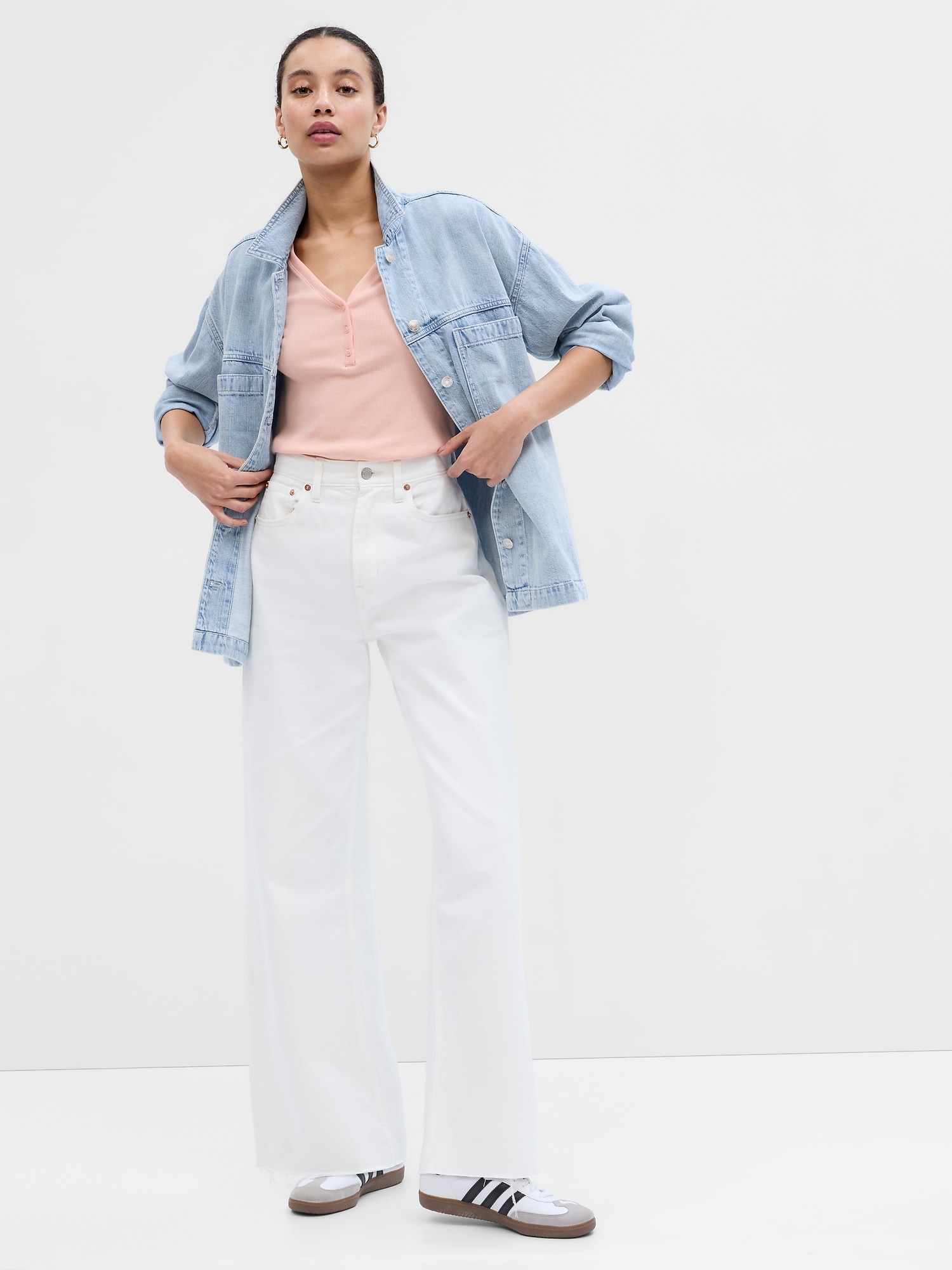 GAP Denim Shirt Jacket - Women