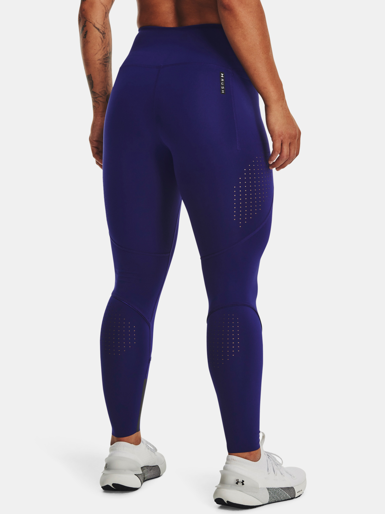 Pantaloni si pantaloni scurti pentru femei Under Armour - albastru