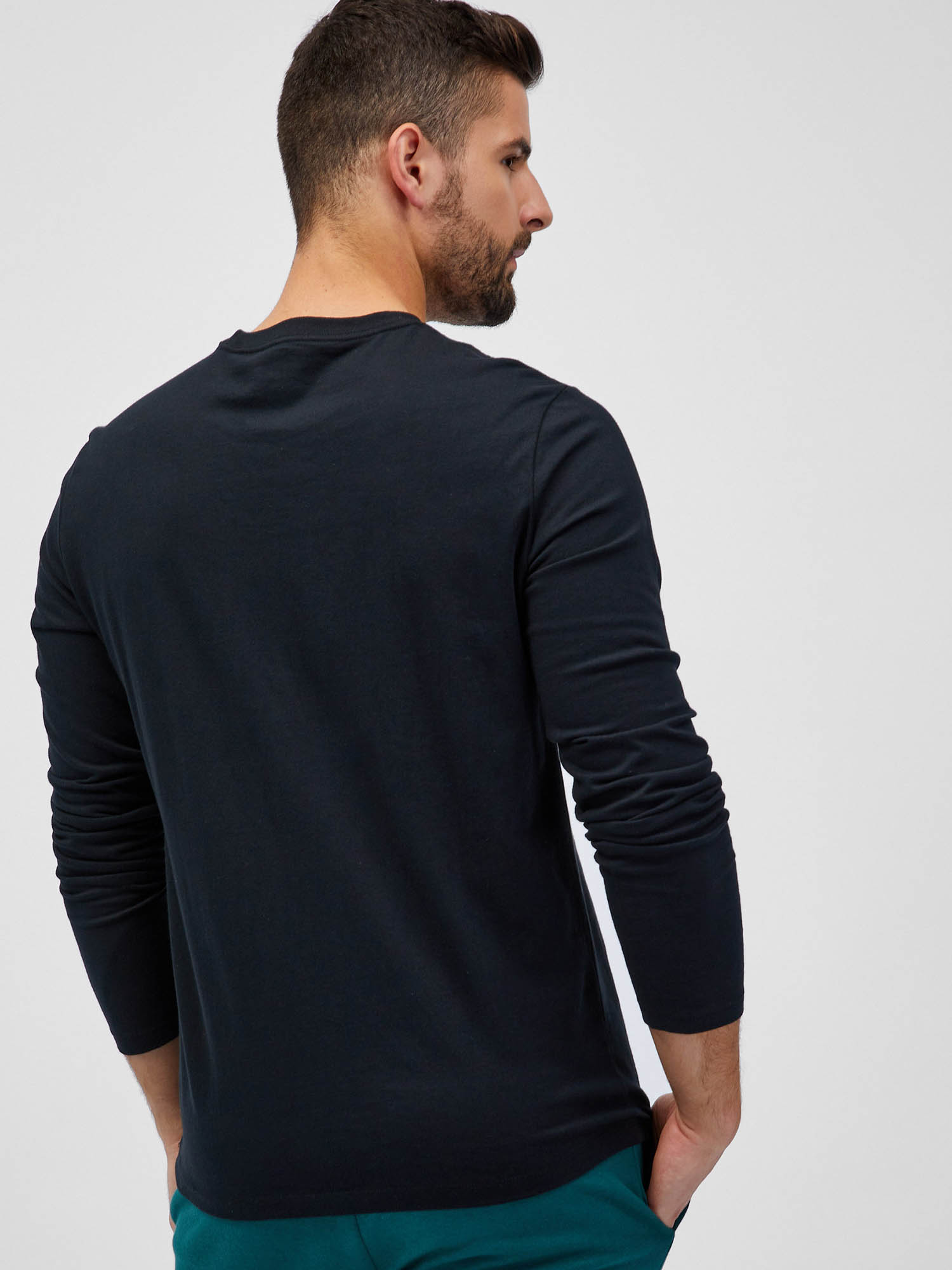 GAP Long Sleeve T-Shirt - Men