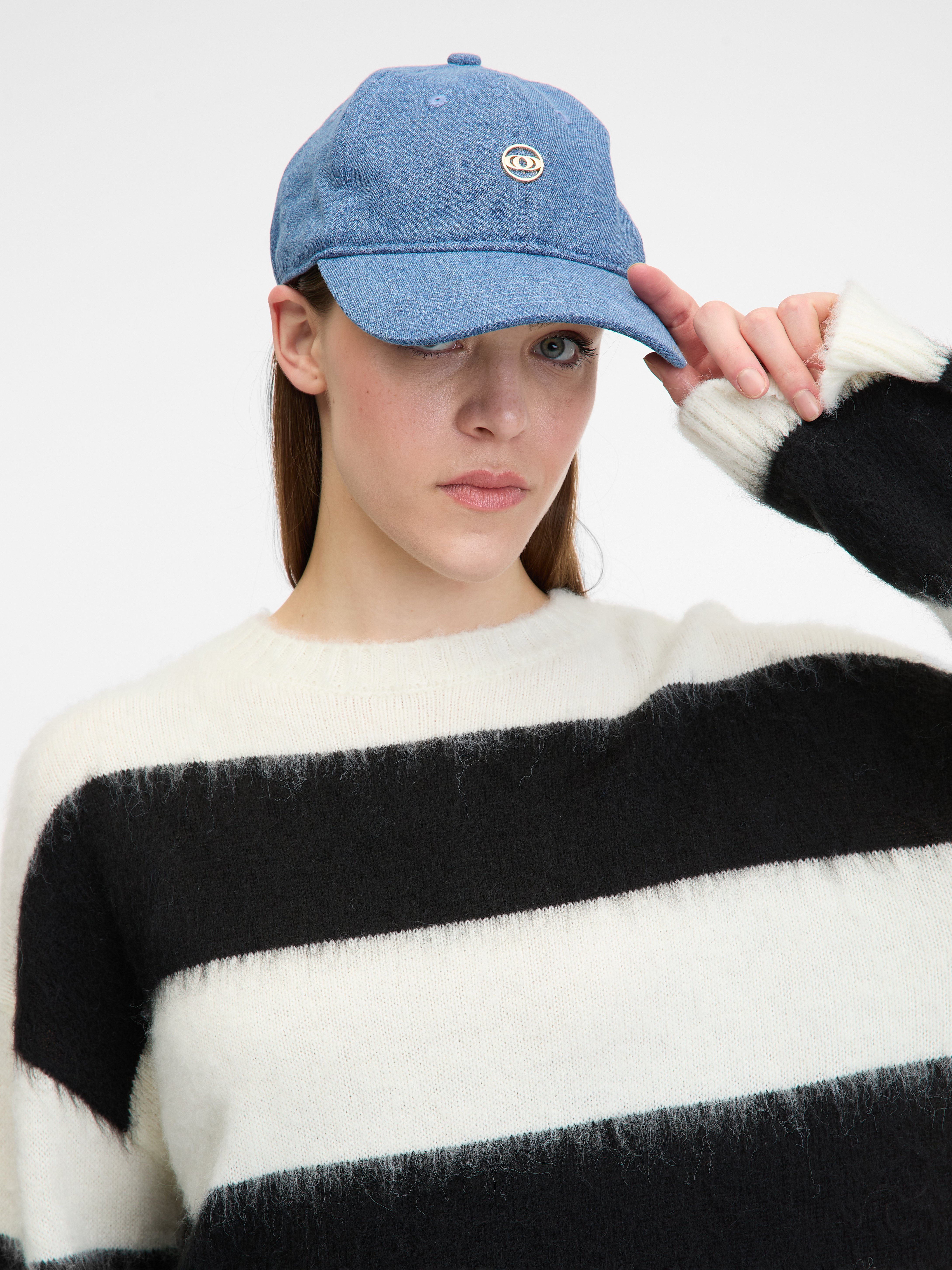 Light blue women&#039;s cap ORSAY - Women&#039;s