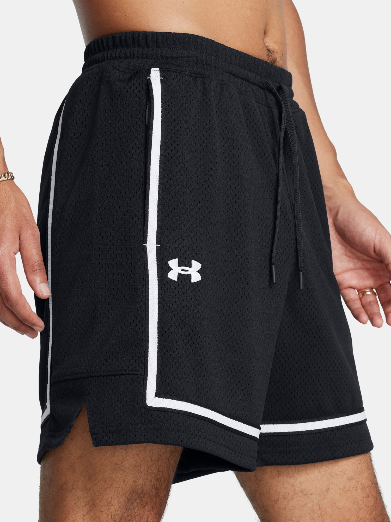 Under Armour Men&#039;s Shorts UA Zone Pro 7in Mesh Short - Men