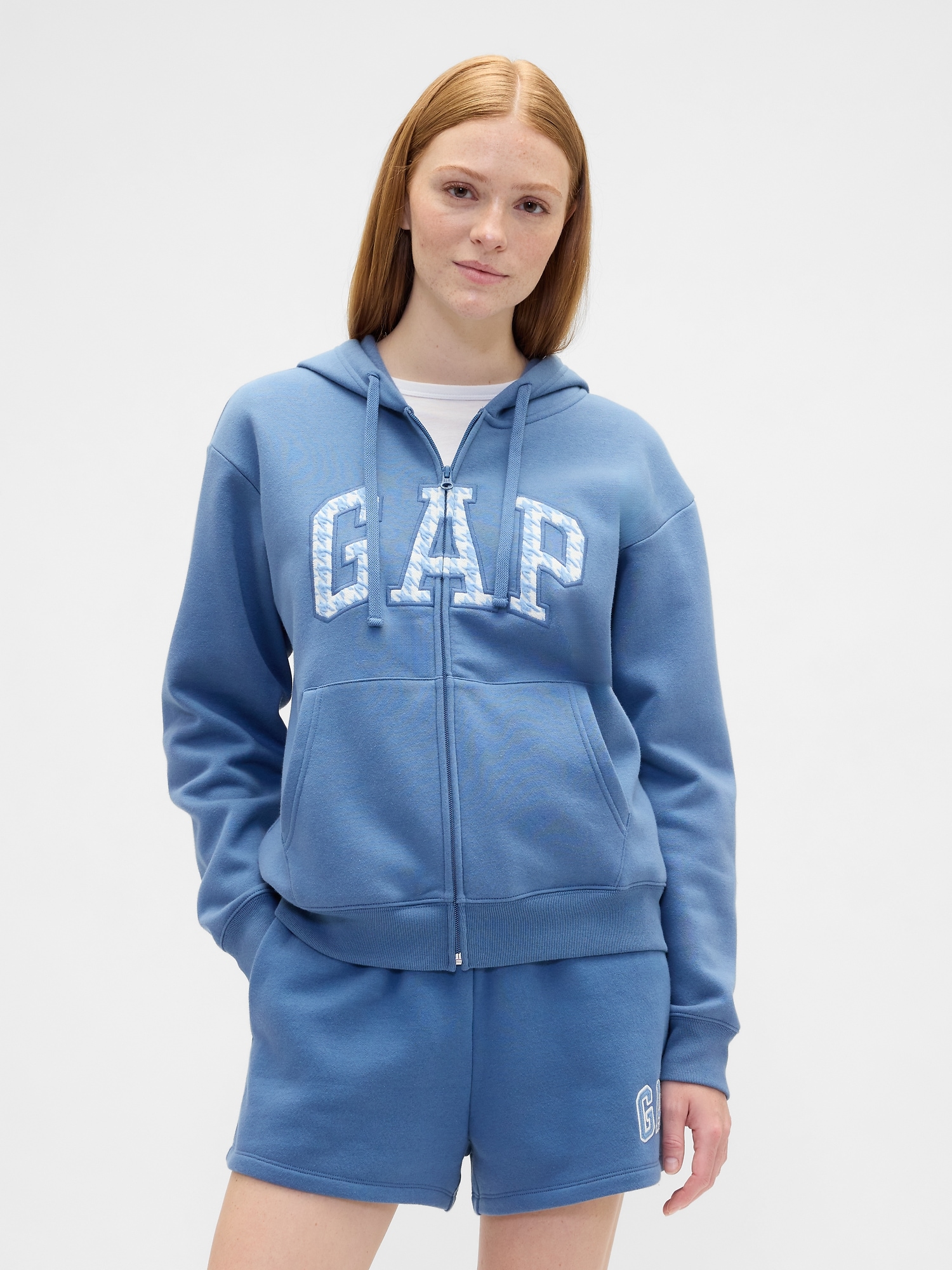 GAP Sweatshirt with logo - Women's