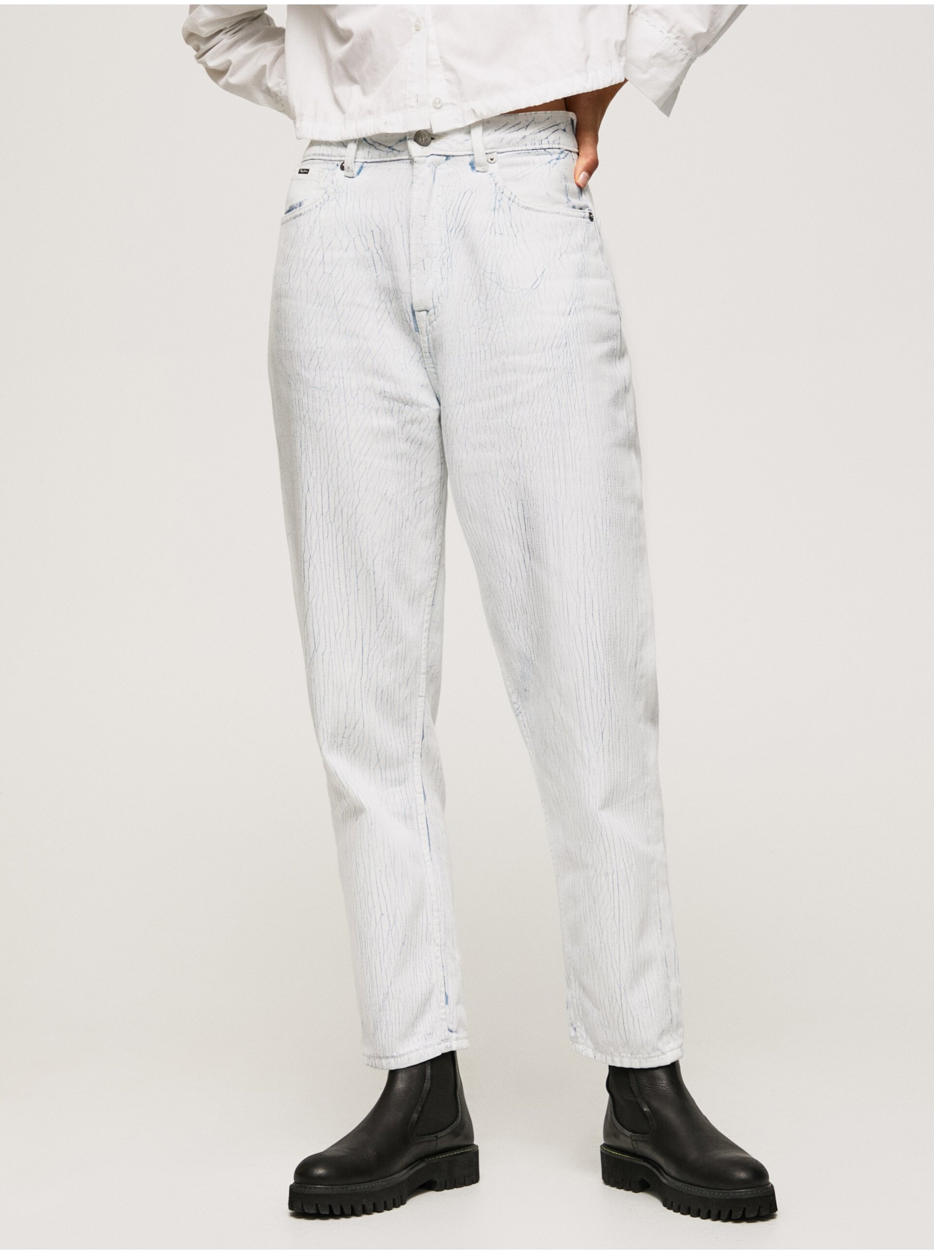 Levně Bílé dámské džíny Pepe Jeans - Dámské