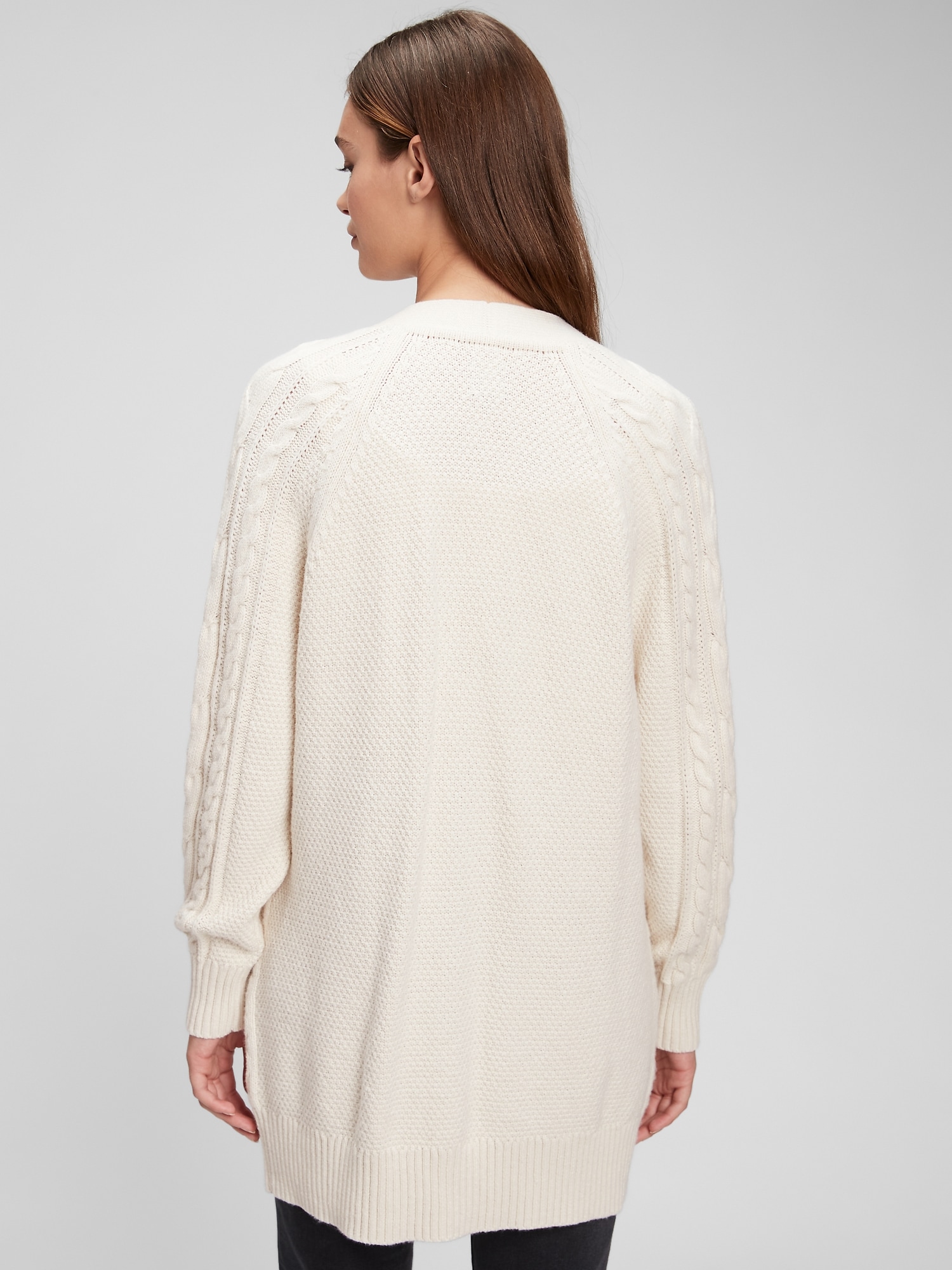 Cardigan tricotat cu buzunare