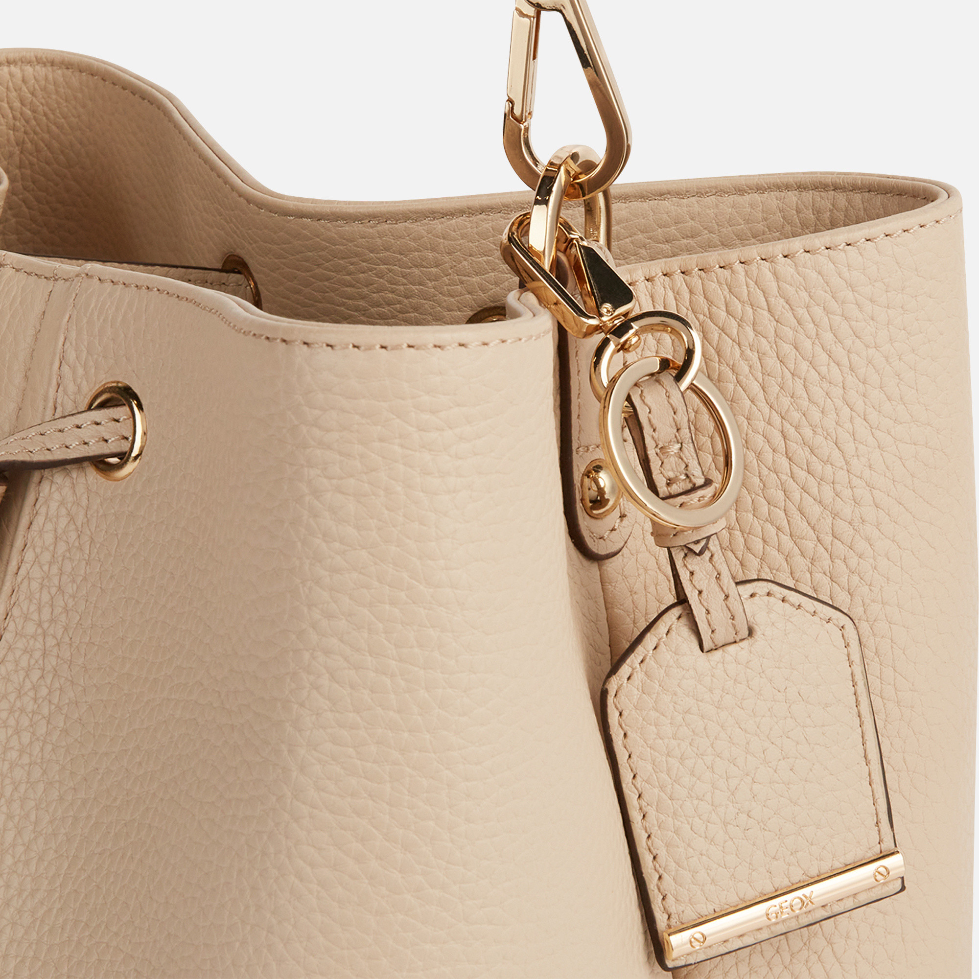 Cream women&#039;s handbag Geox Andrenne - Women&#039;s