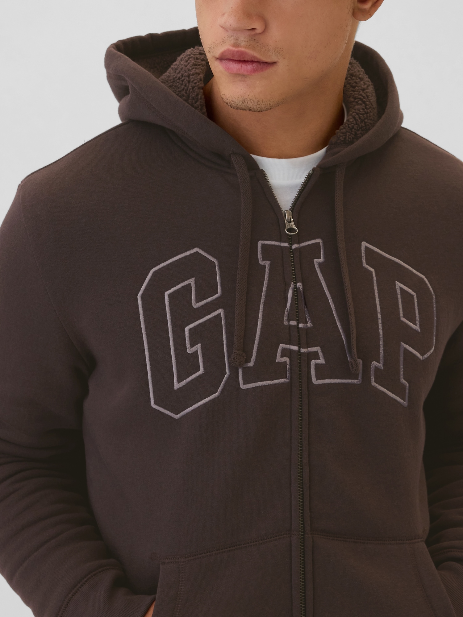 GAP Logo Sweatshirt - Men&#039;s