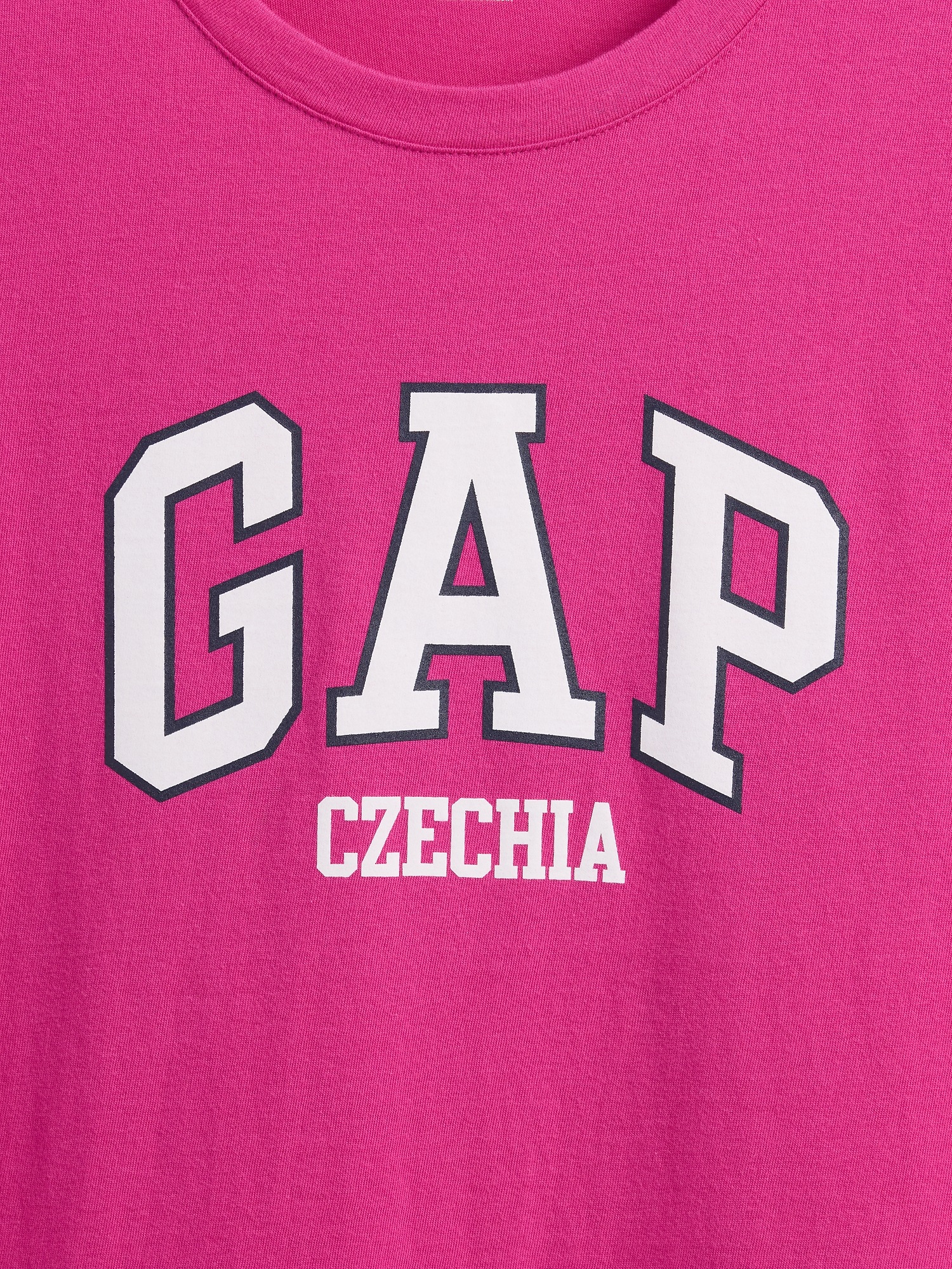 GAP T-shirt with Czechia logo - Women's