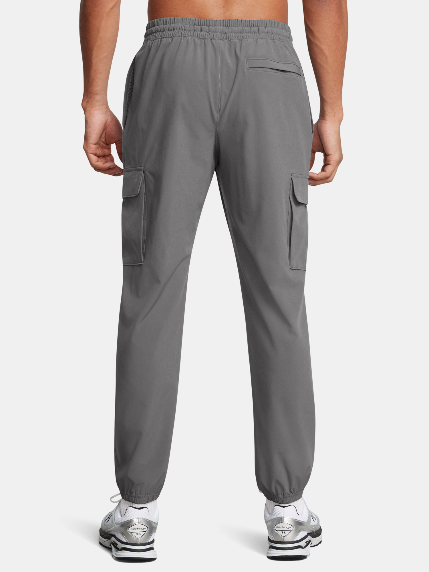Men's sports pants Under Armour UA Vibe Woven Cargo Pants-GRY - Men's
