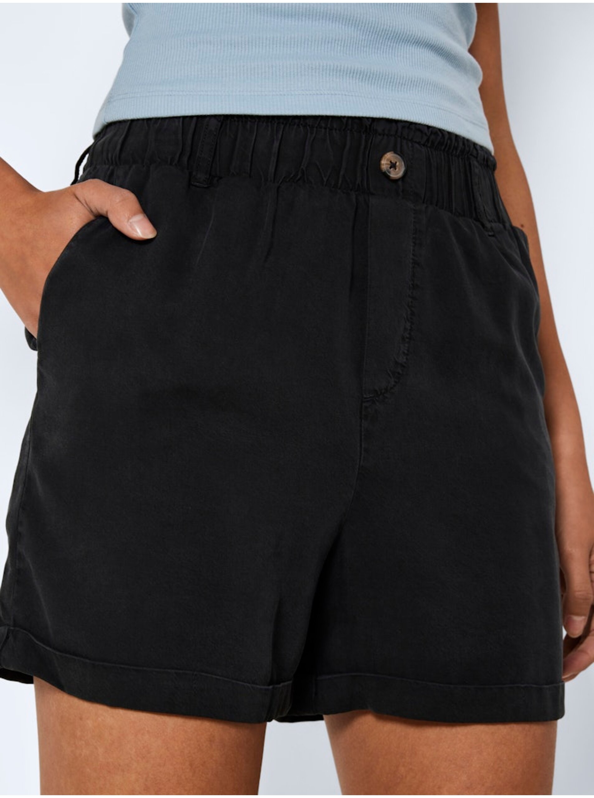 Noisy May Maria Black Shorts