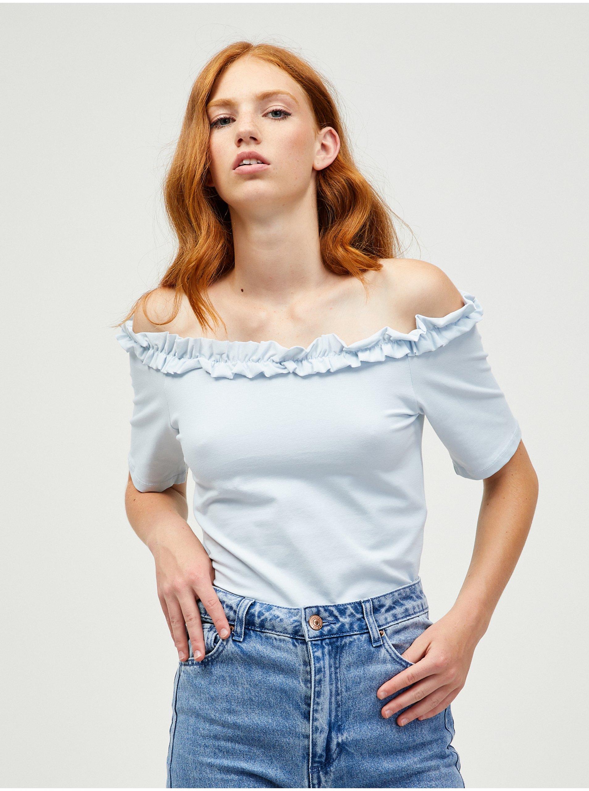 Světle modrý crop top s odhalenými rameny Pieces Leah - Dámské