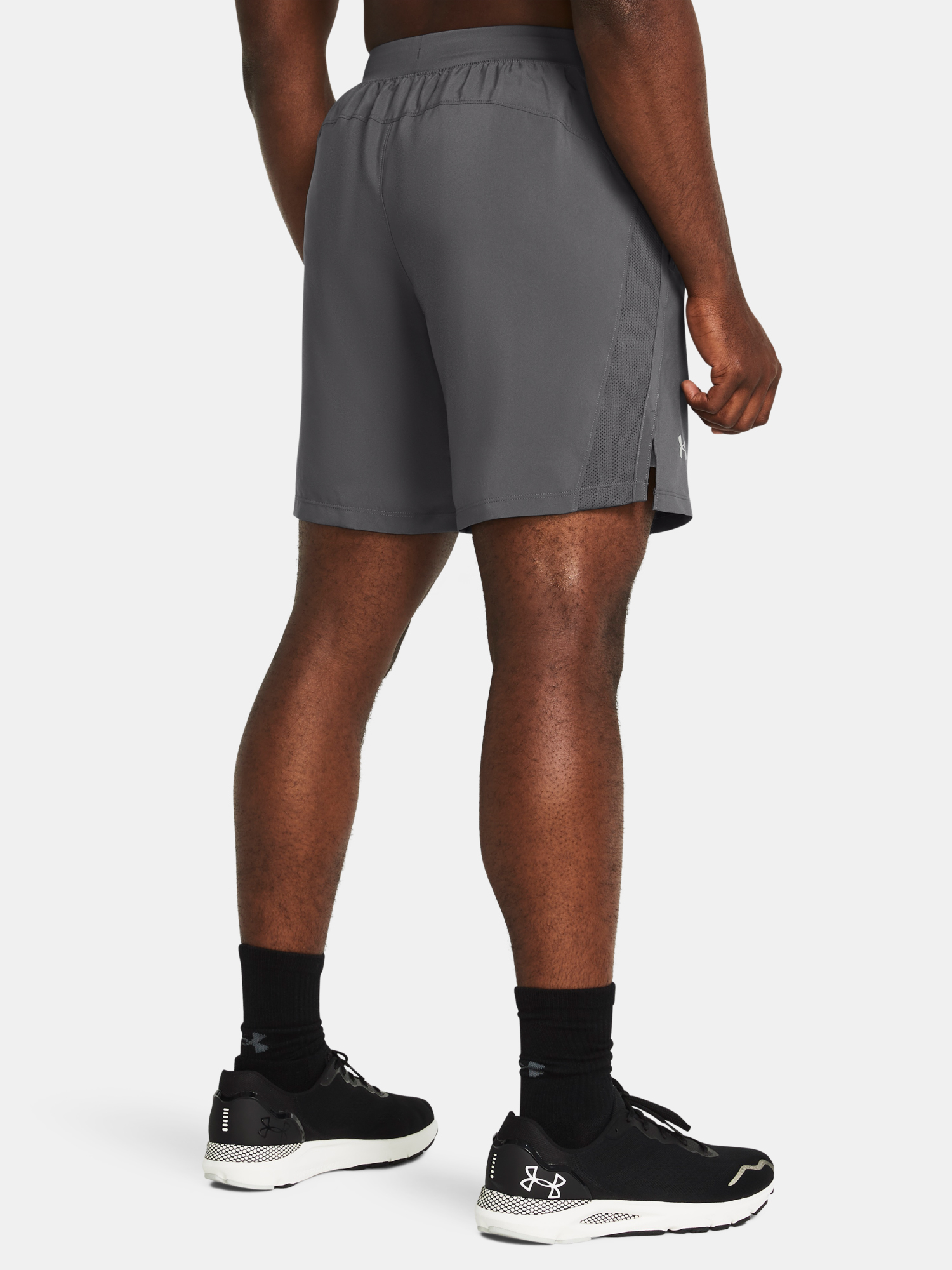 Men&#039;s shorts Under Armour UA LAUNCH 7&#039;&#039; SHORTS-GRY - Men&#039;s