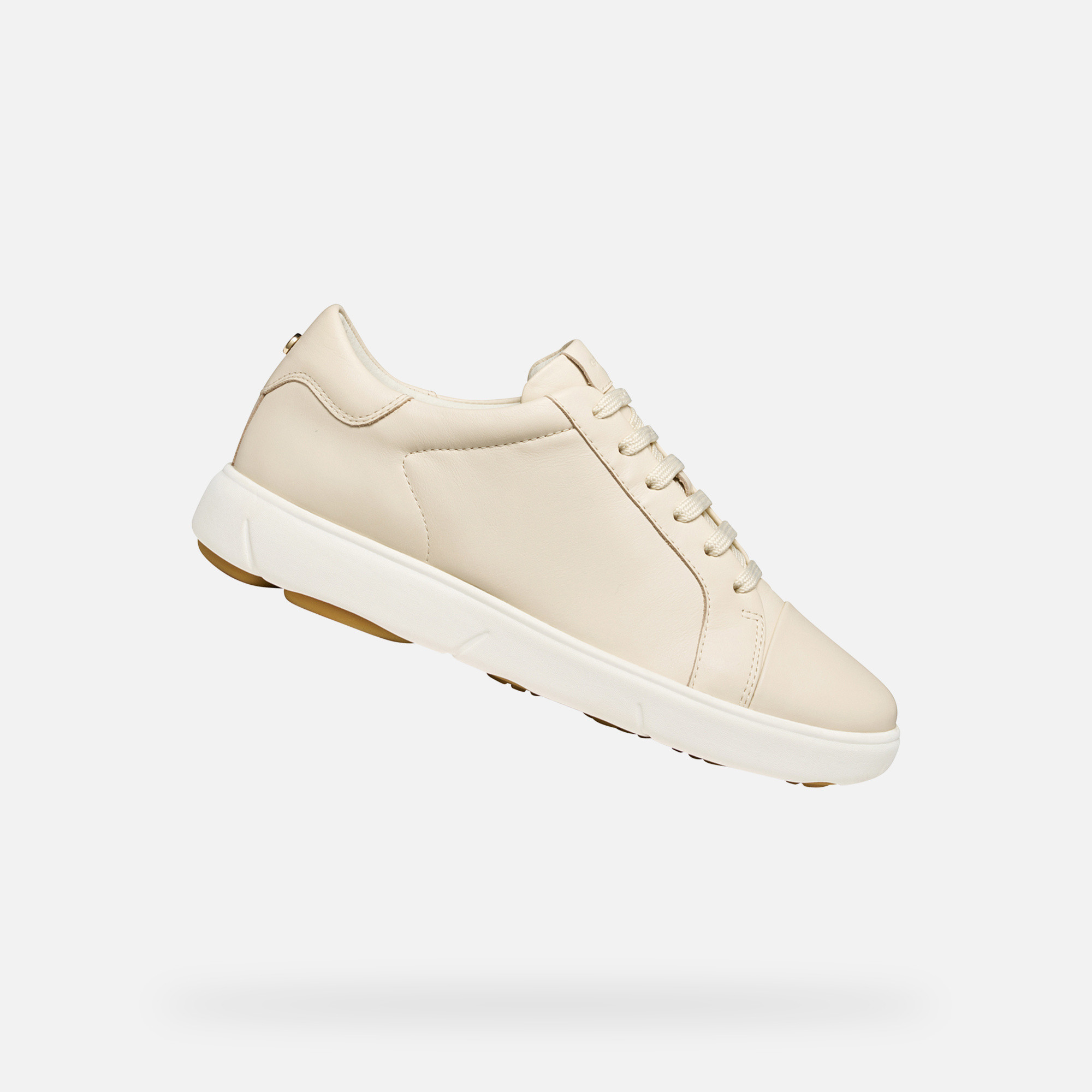 Cream womens sneakers Geox Nebula 2.0 C - Womens