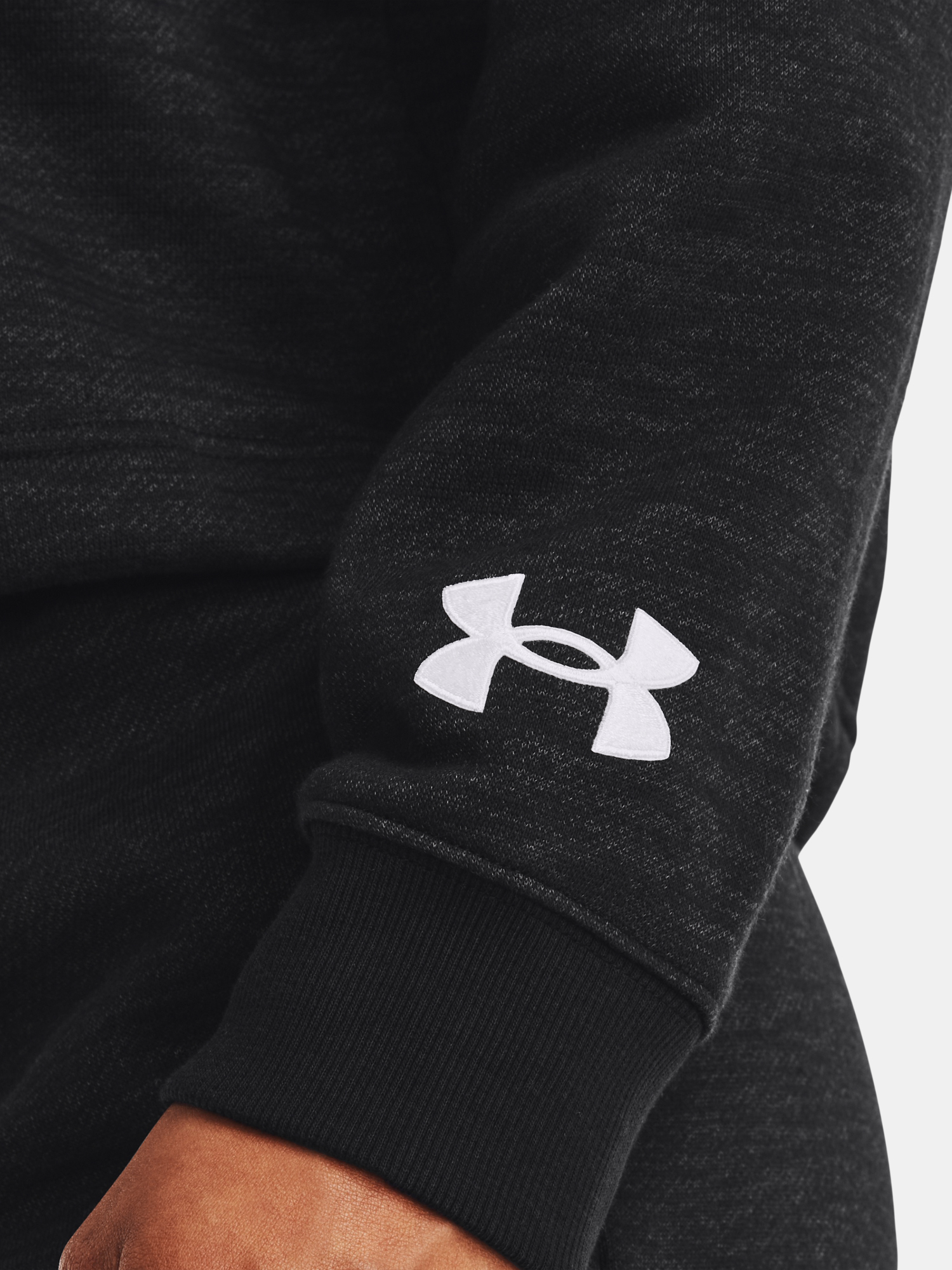 Jachete si tricouri pentru femei Under Armour - negru