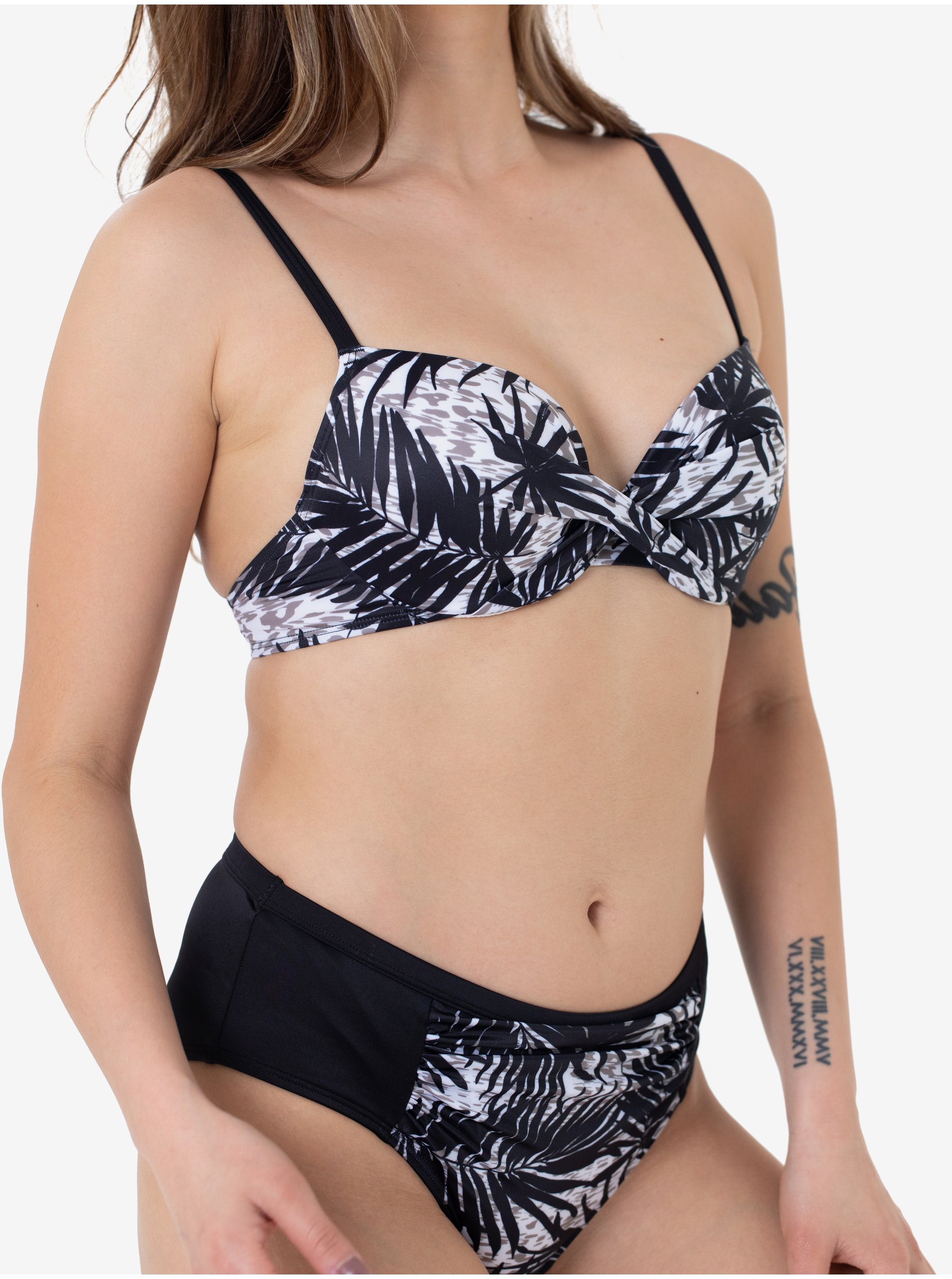 Marimi curvy pentru femei DORINA - negru, alb